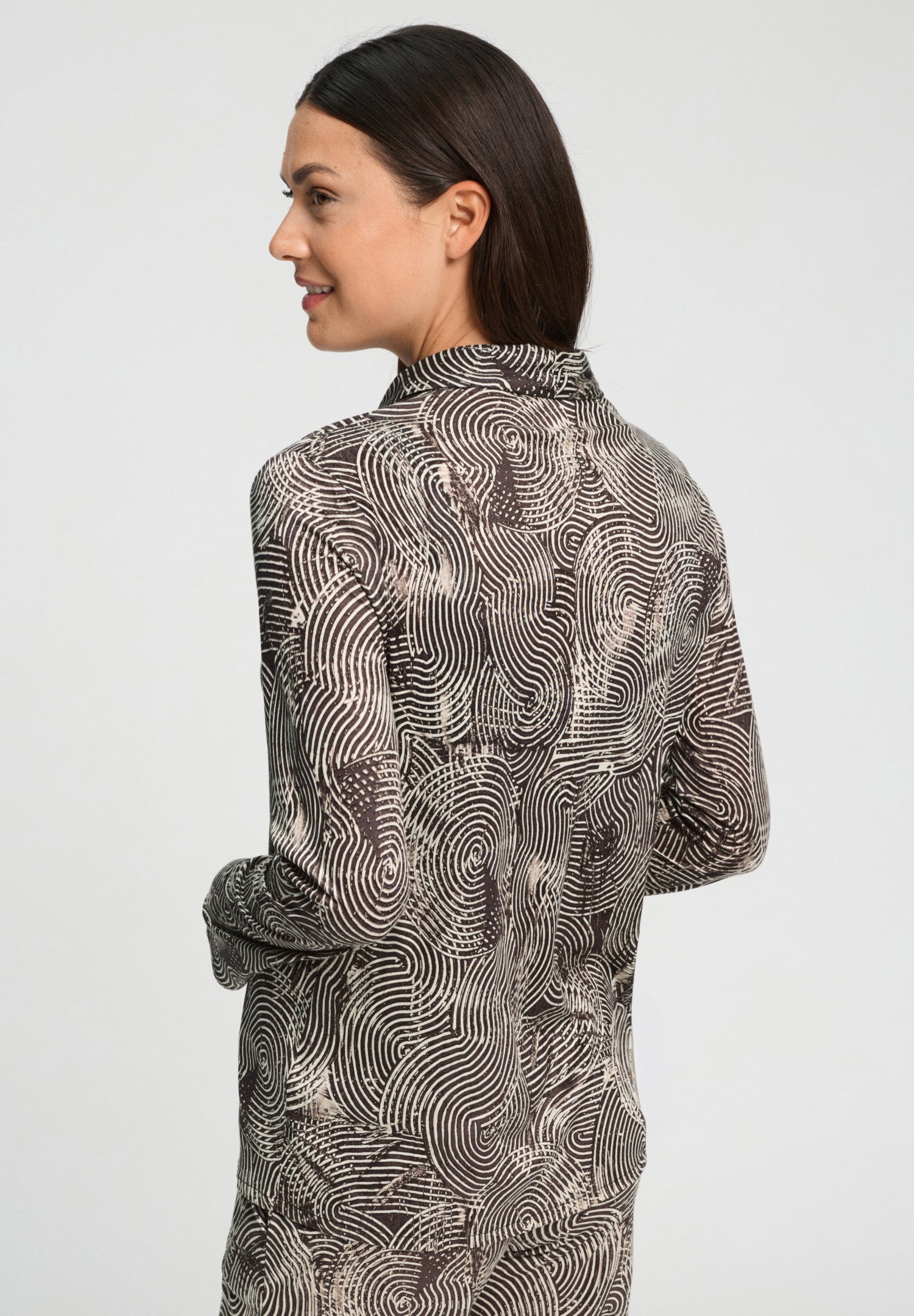 hanro-natural-living-tania-shirt-langarm-calm-systems image 5