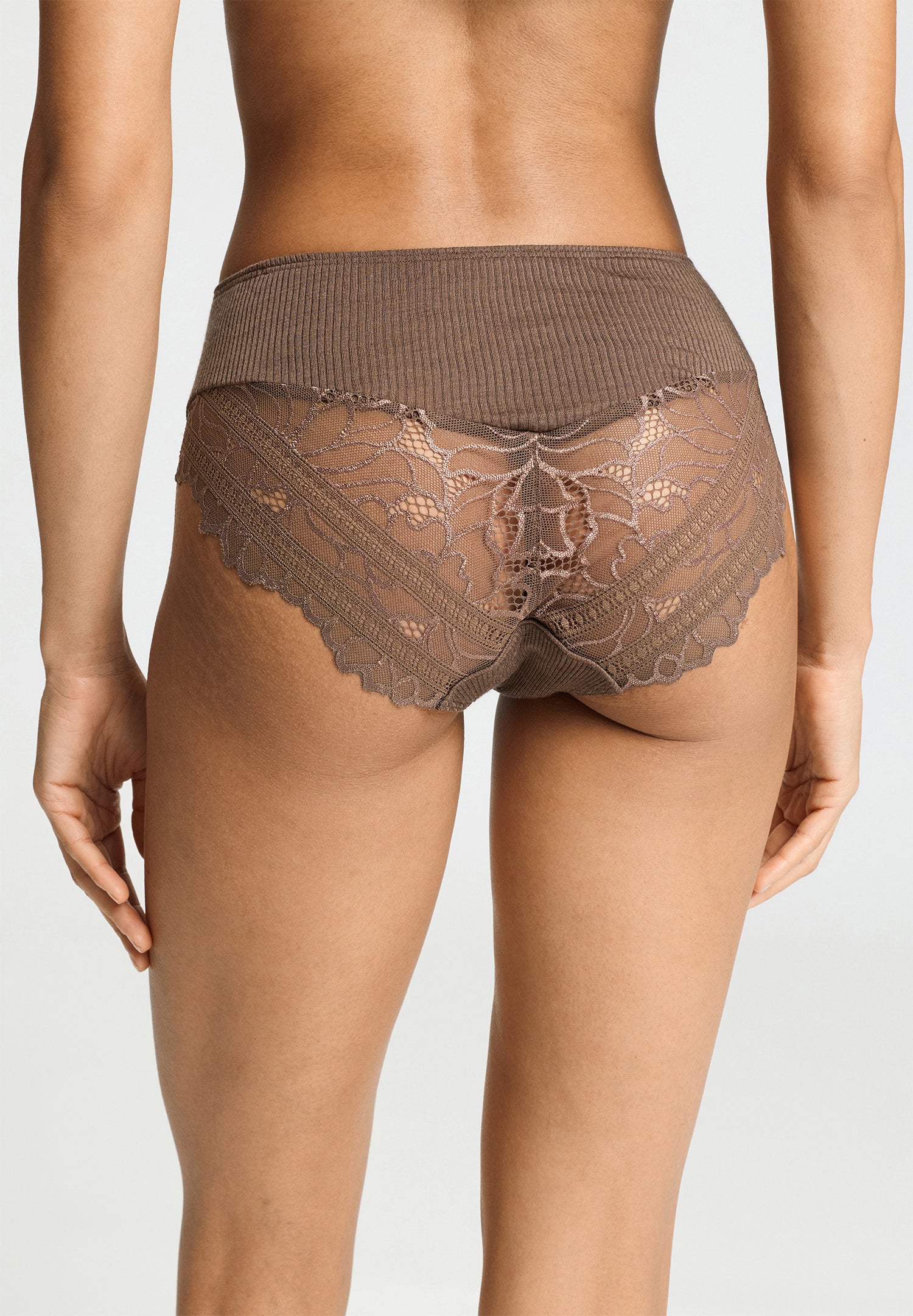 hanro-marcia-maxi-briefs-slip-natural-teak-merino-seide image 4