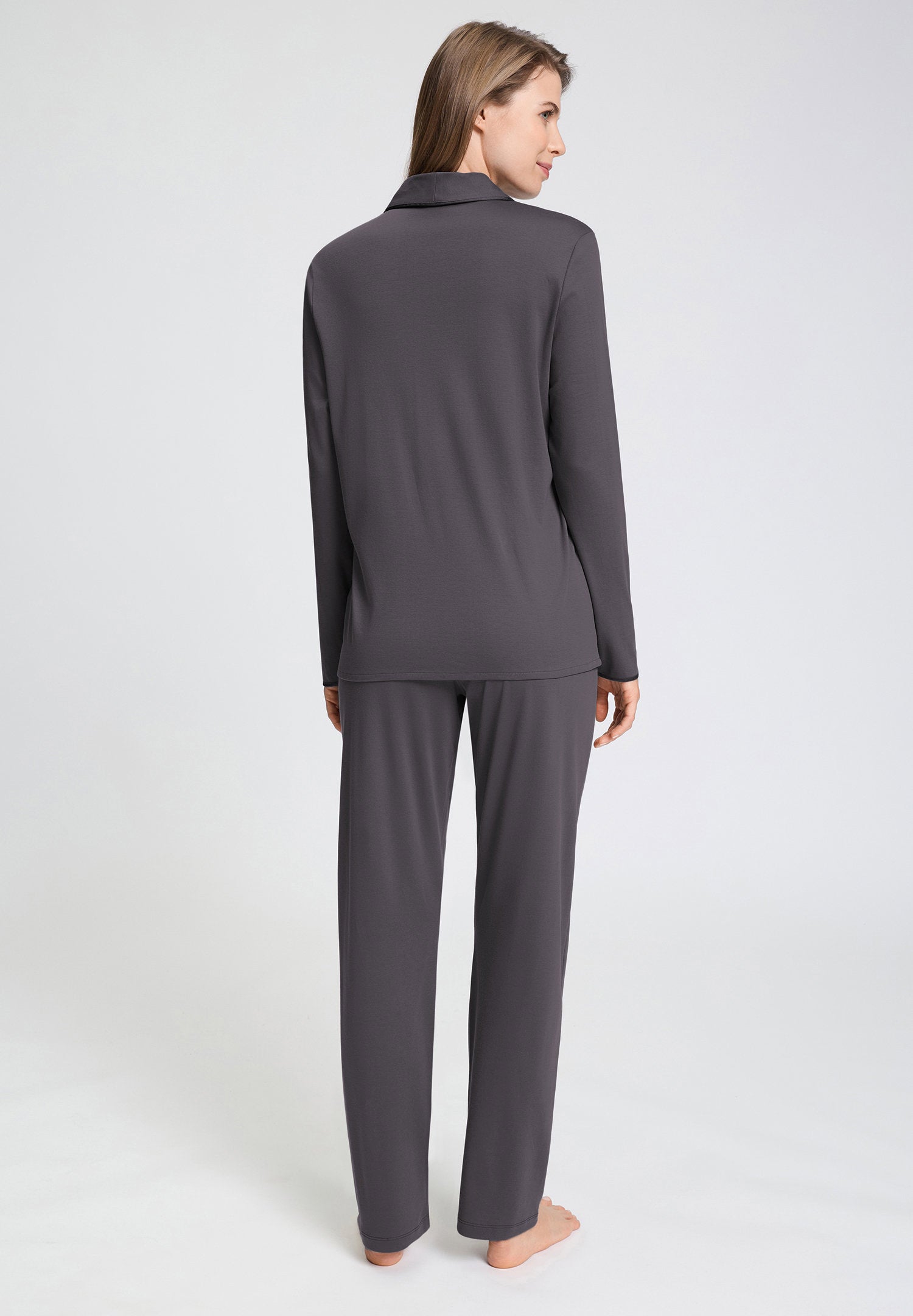 hanro-cotton-silk-074828-pyjama-boulevard-baumwolle-seide image 5