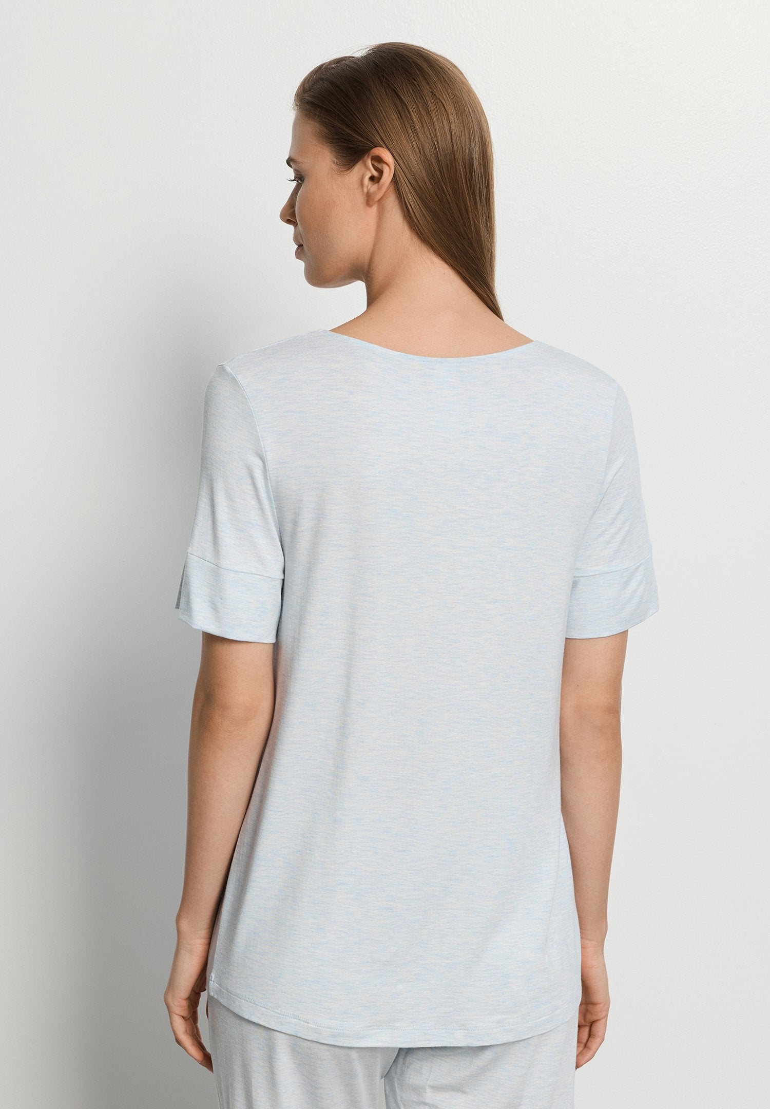hanro-natural-elegance-shirt-pyjamaoberteil-watery-blue-viskose image 4