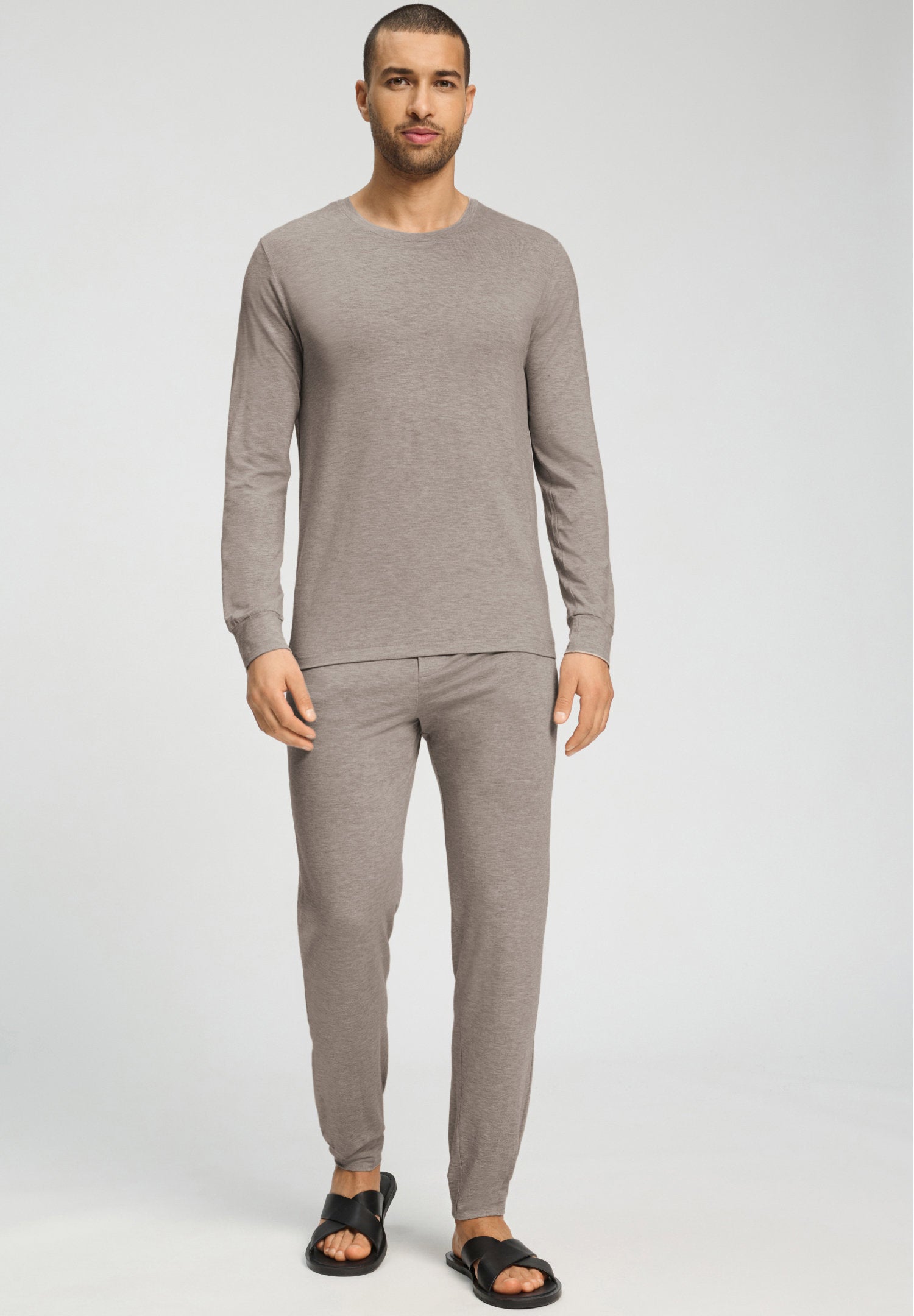hanro-winter-casuals-langarmshirt-toffee-melange-wolle image 5