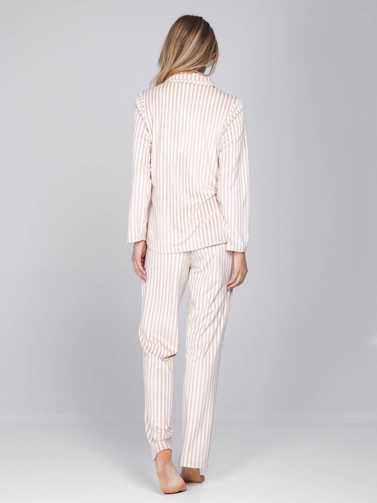 pastunette-softness-pyjama-beige-streifen-velours-fleece image 3