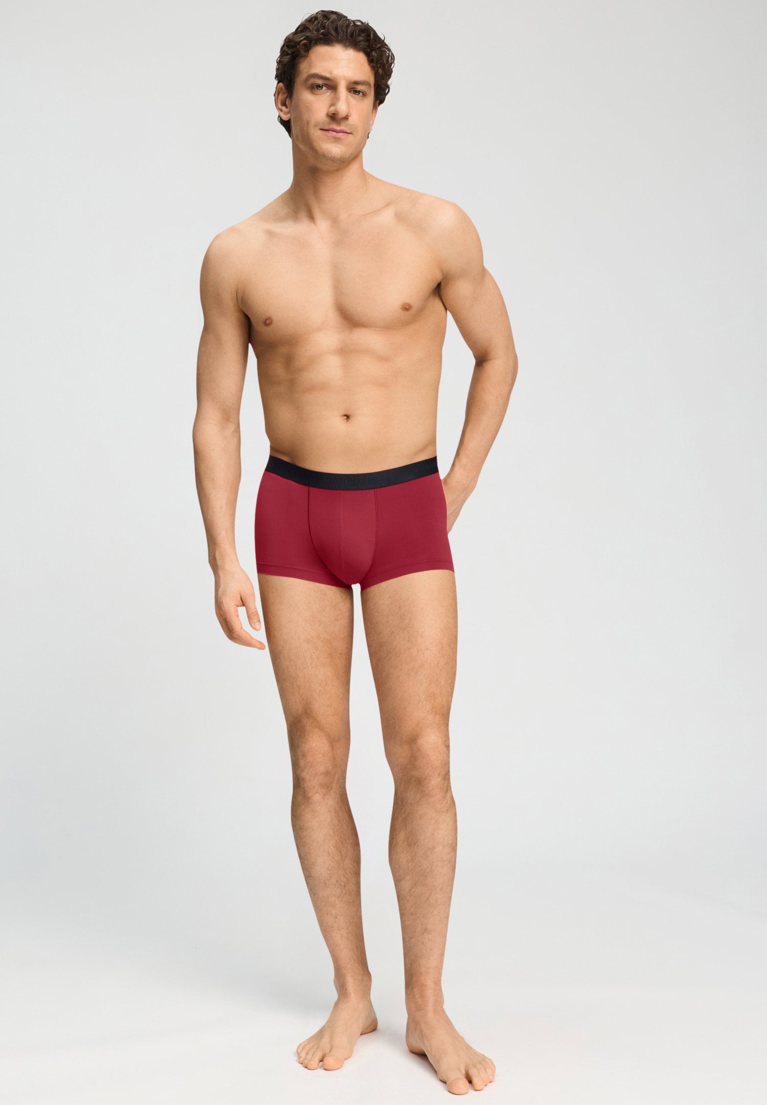 hanro-micro-touch-pants-intense-red-microfaser-boxer image 5