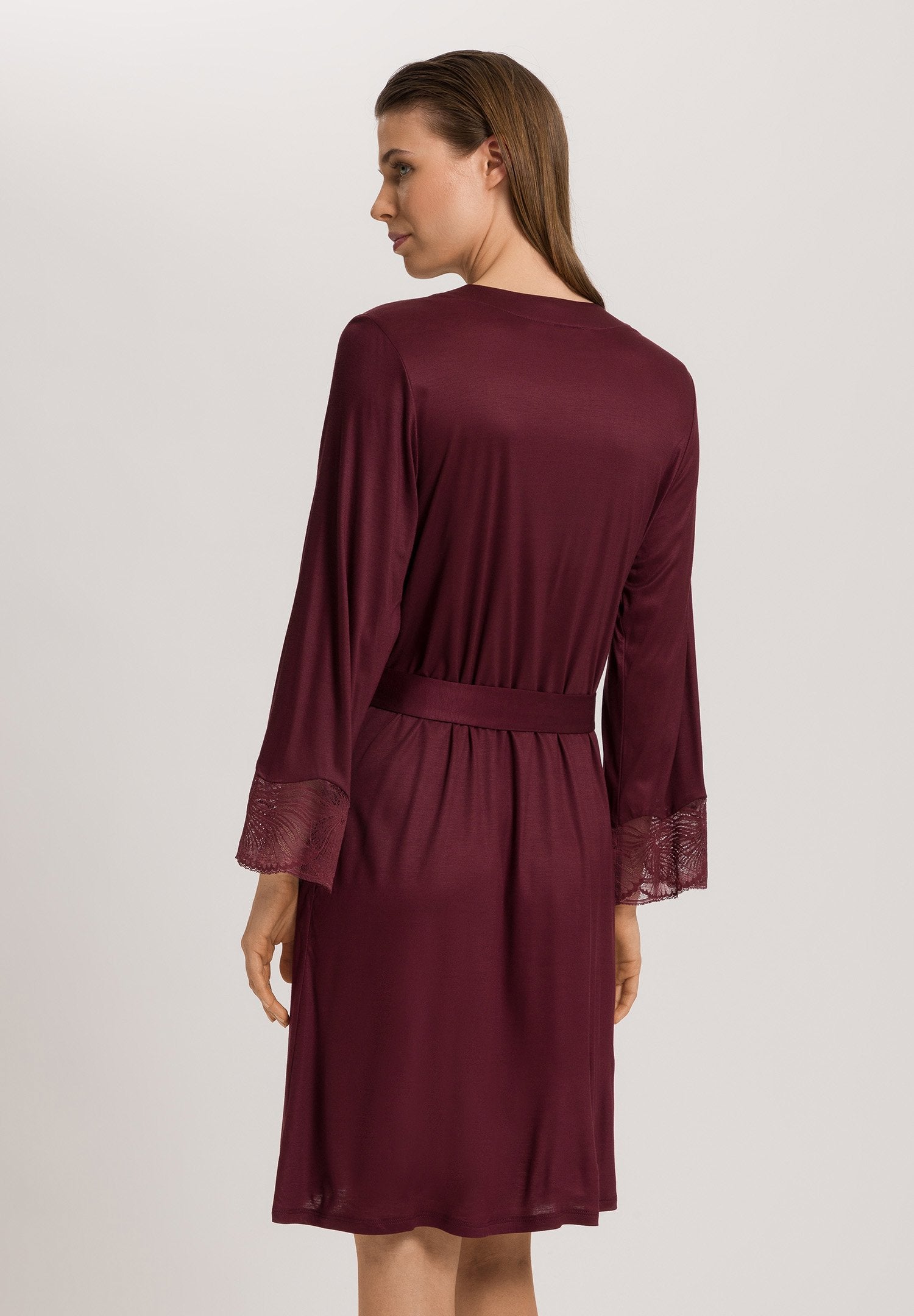 hanro-lilith-robe-100cm-vivid-brown-tencel-spitze image 4