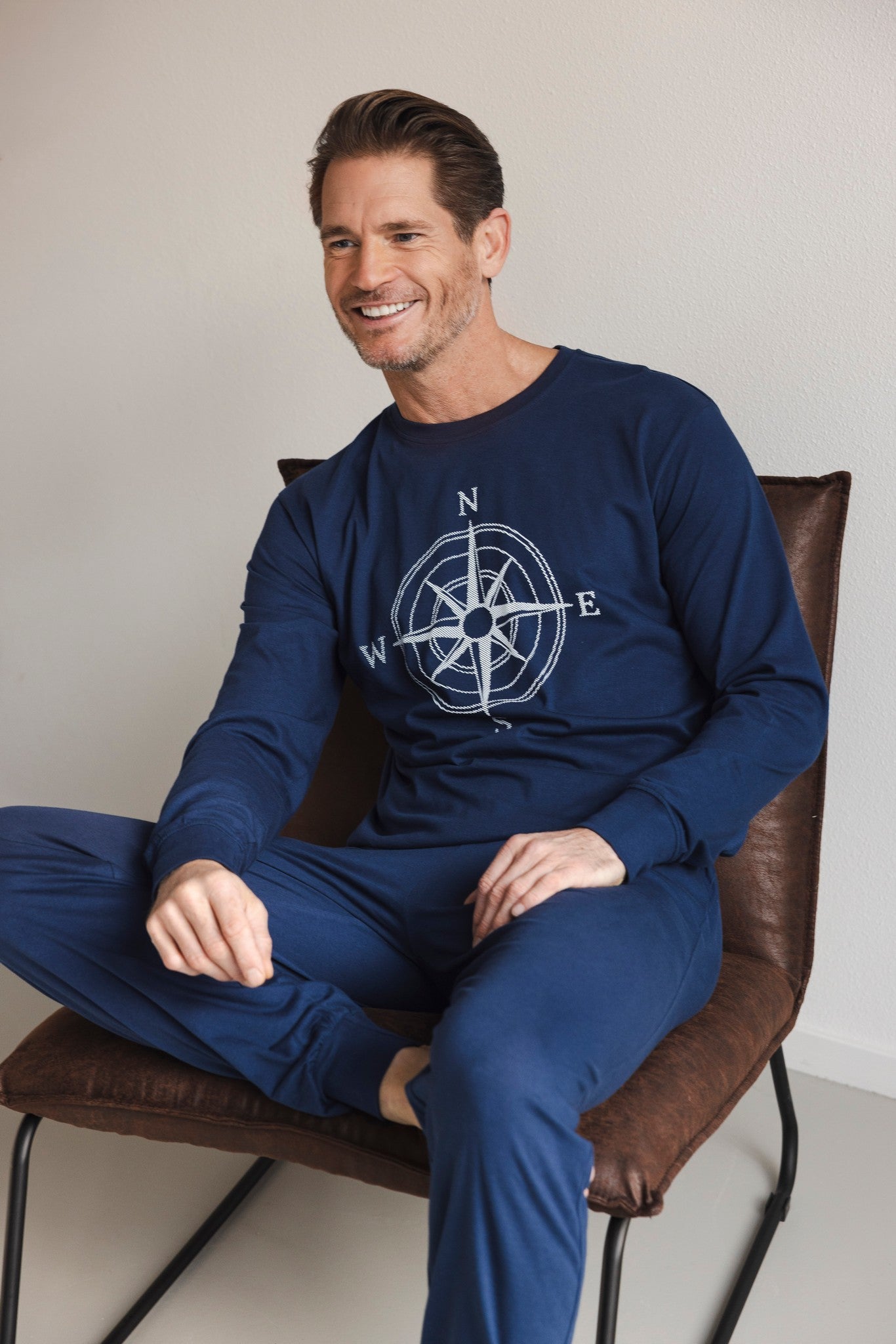 pastunette-cloud-navigator-herren-pyjama-blau-baumwolle image 2