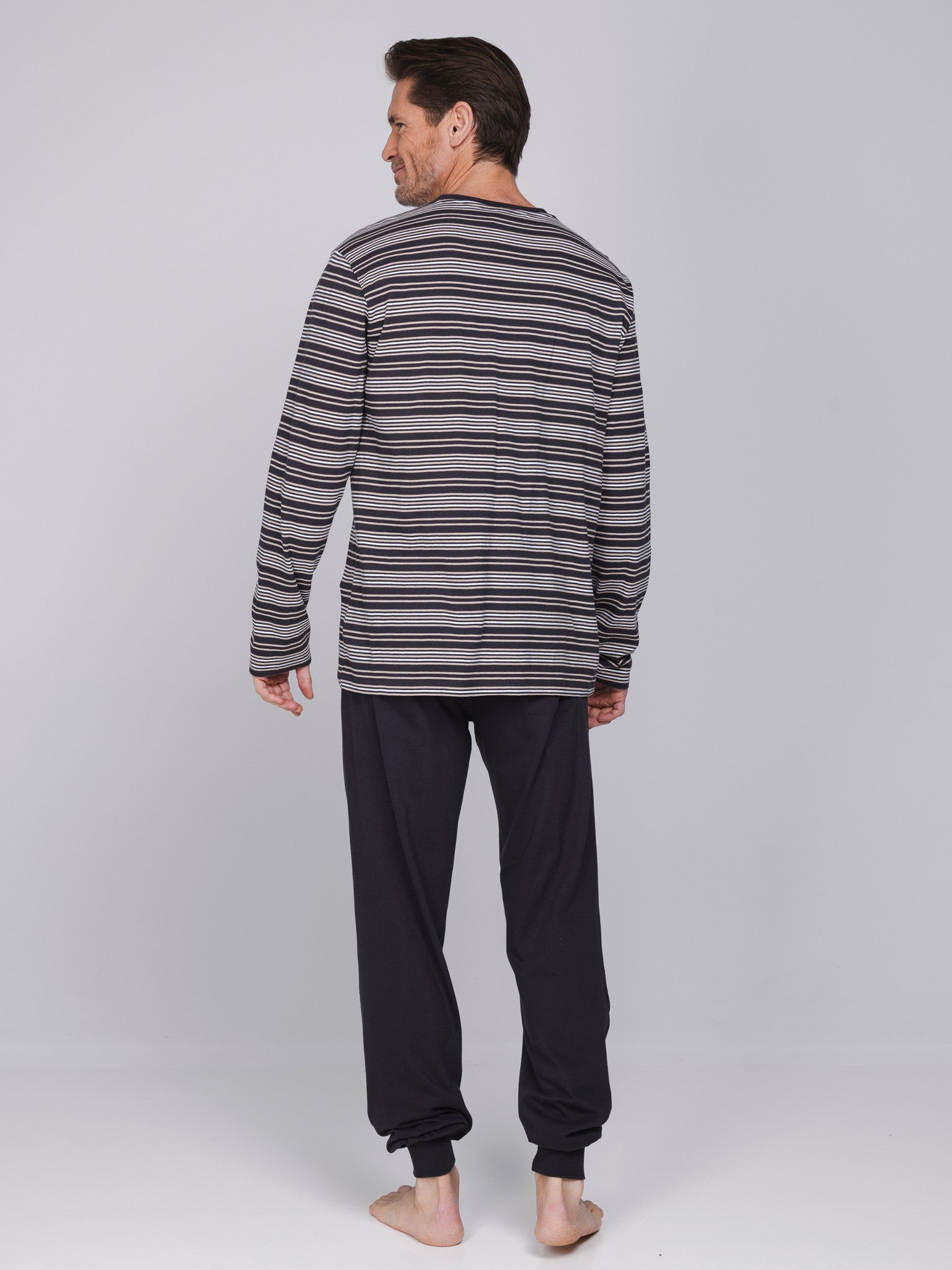 pastunette-urban-essence-herrenpyjama-braun-baumwolle image 4