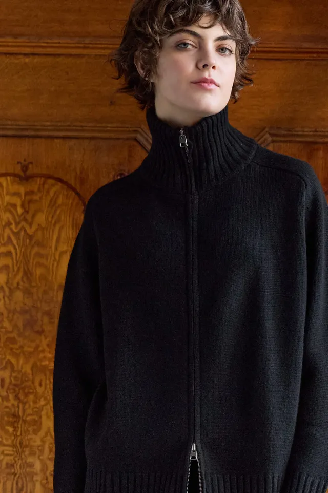 sunday-in-bed-bravo-strickjacke-wolle-cashmere-zipper image 1