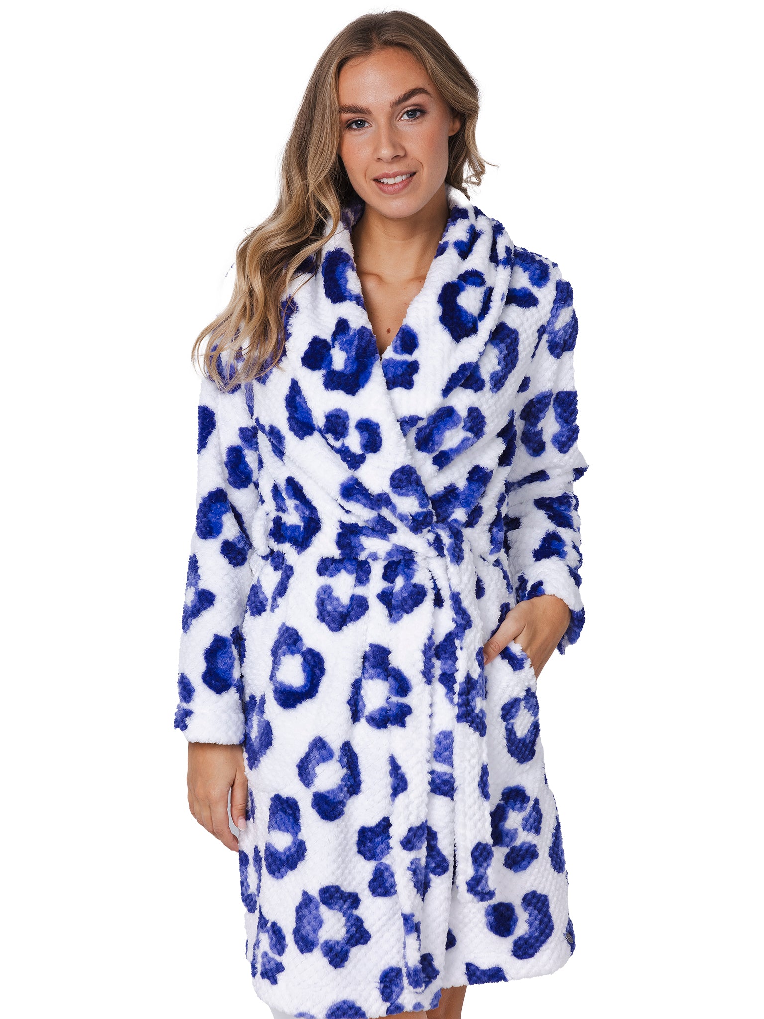 rebelle-leopard-lilac-morgenmantel-wei-fleece image 4