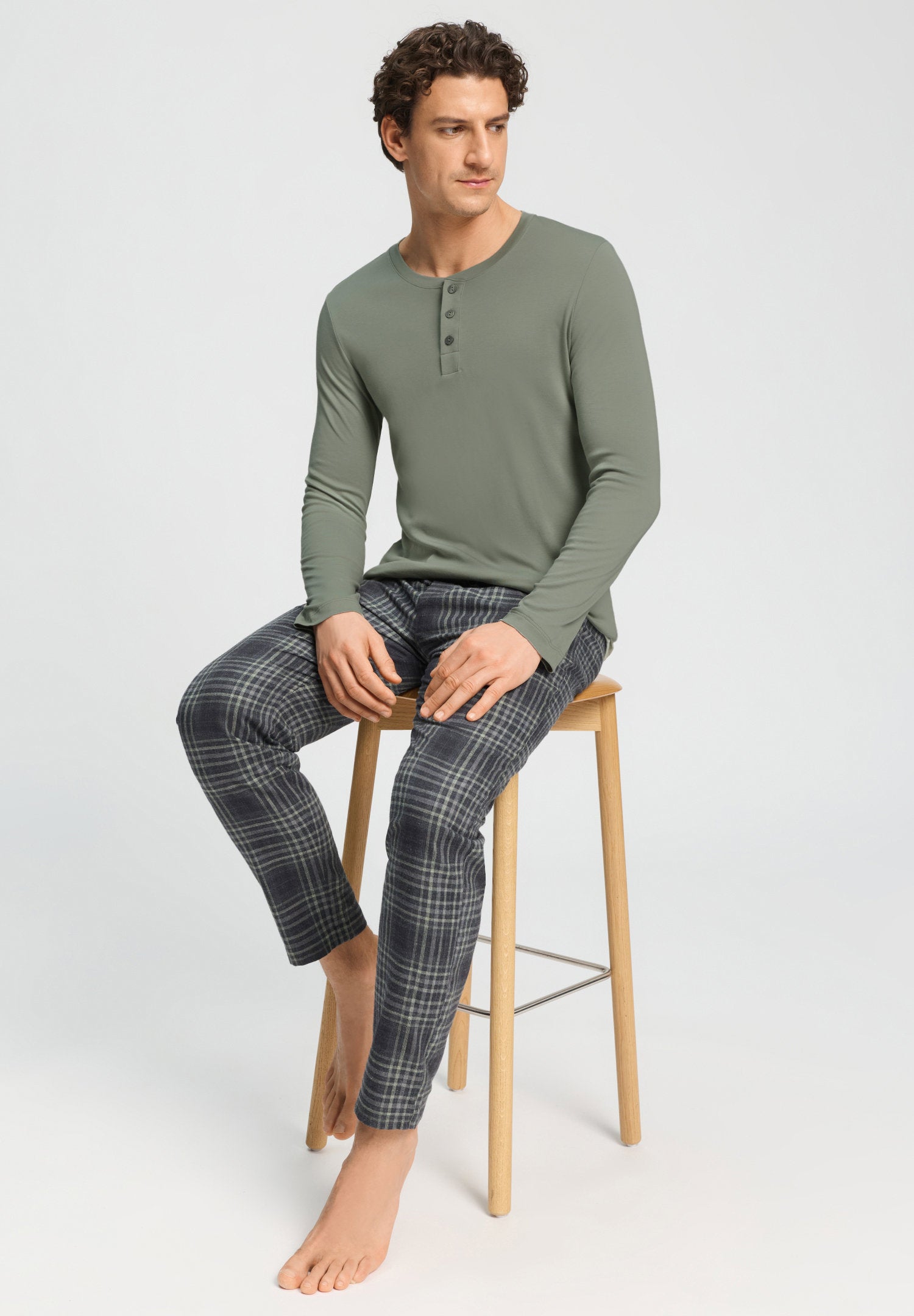hanro-cozy-comfort-henley-shirt-langarm-shadow-baumwolle image 5