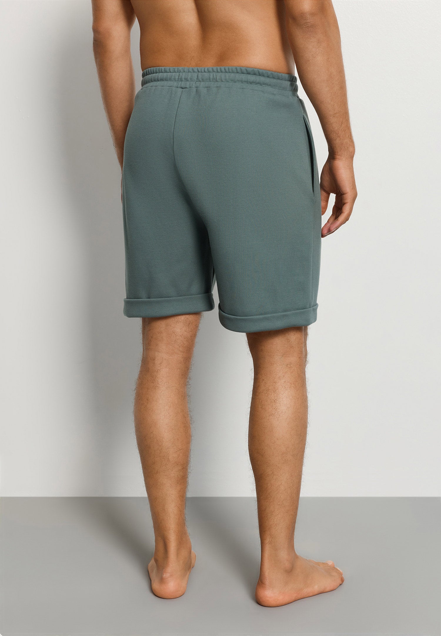 hanro-travelwear-short-pants-herrenshorts-studio-green-bio image 4