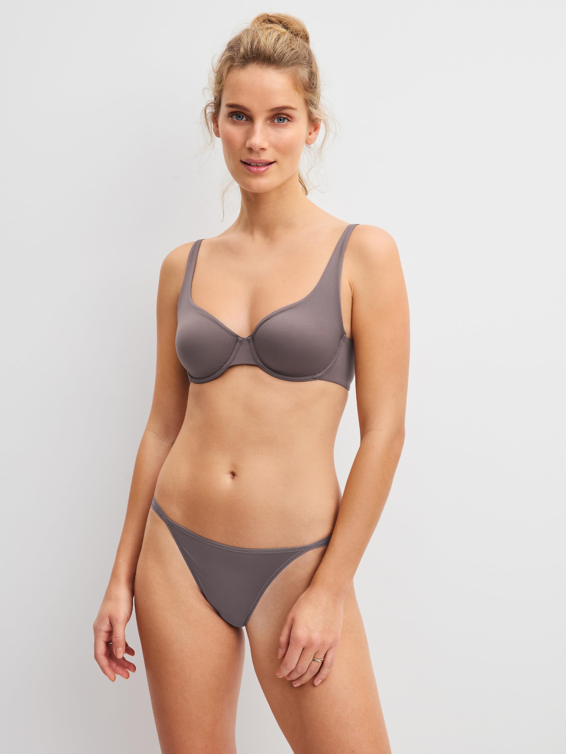 calida-sleek-skin-damen-tanga-40-42-nahtlos image 3