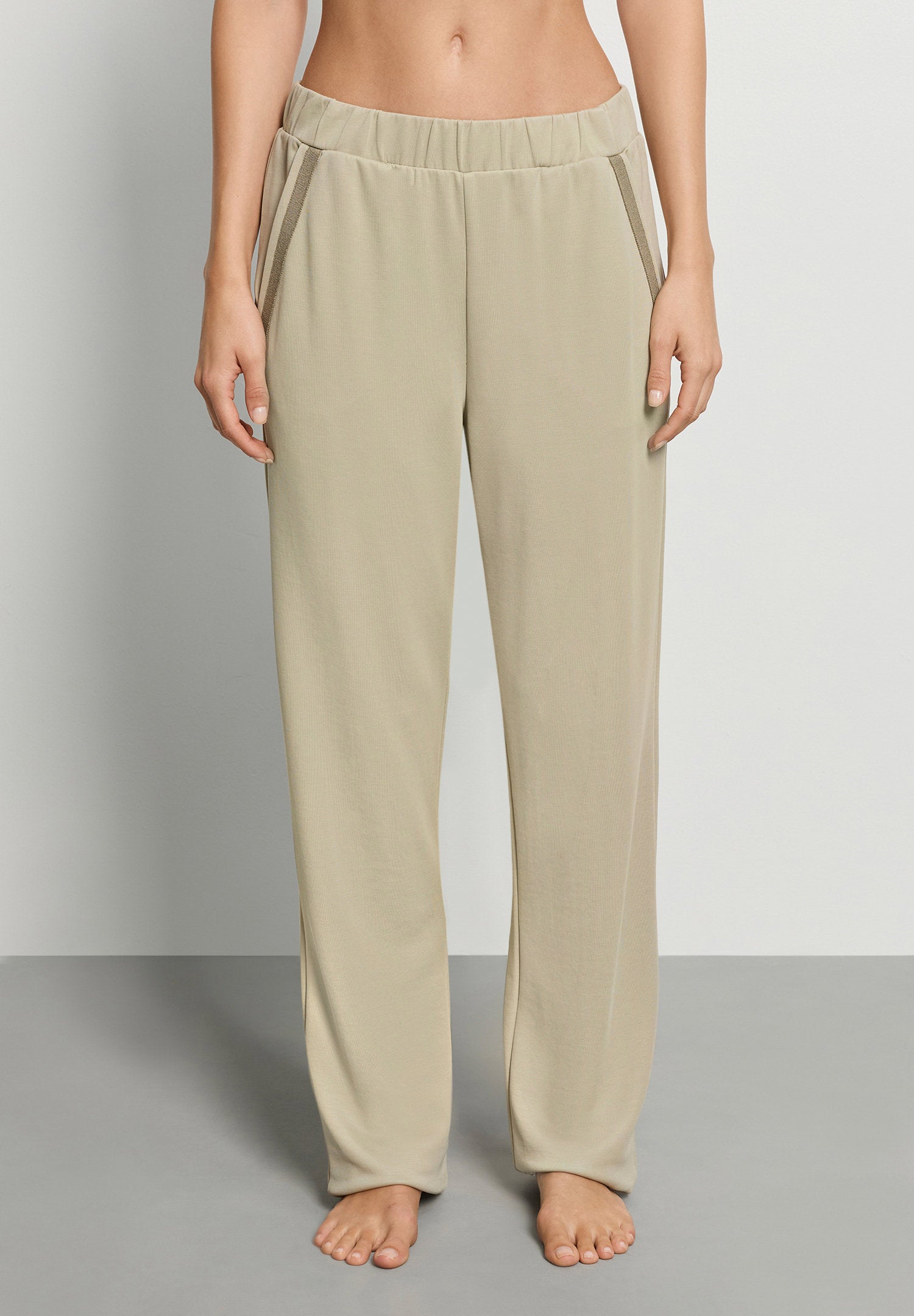 hanro-pure-comfort-long-pants-damenhose-olive-stem-tencel image 2