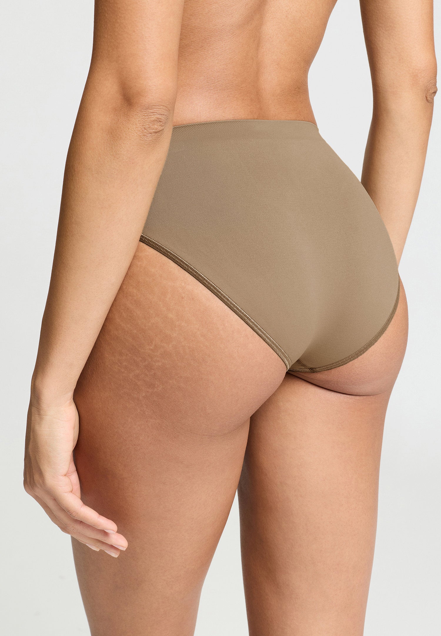 hanro-touch-feeling-midi-briefs-slip-suede-camel-microfaser image 4