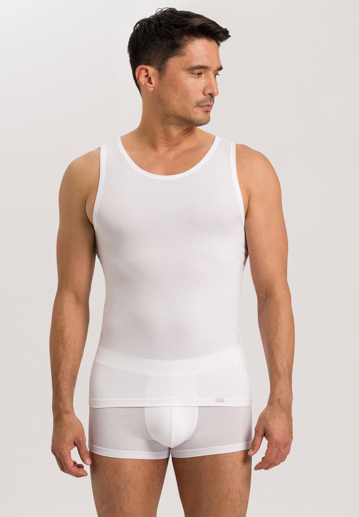 hanro-natural-function-tank-top-wei-herren-tencel image 2