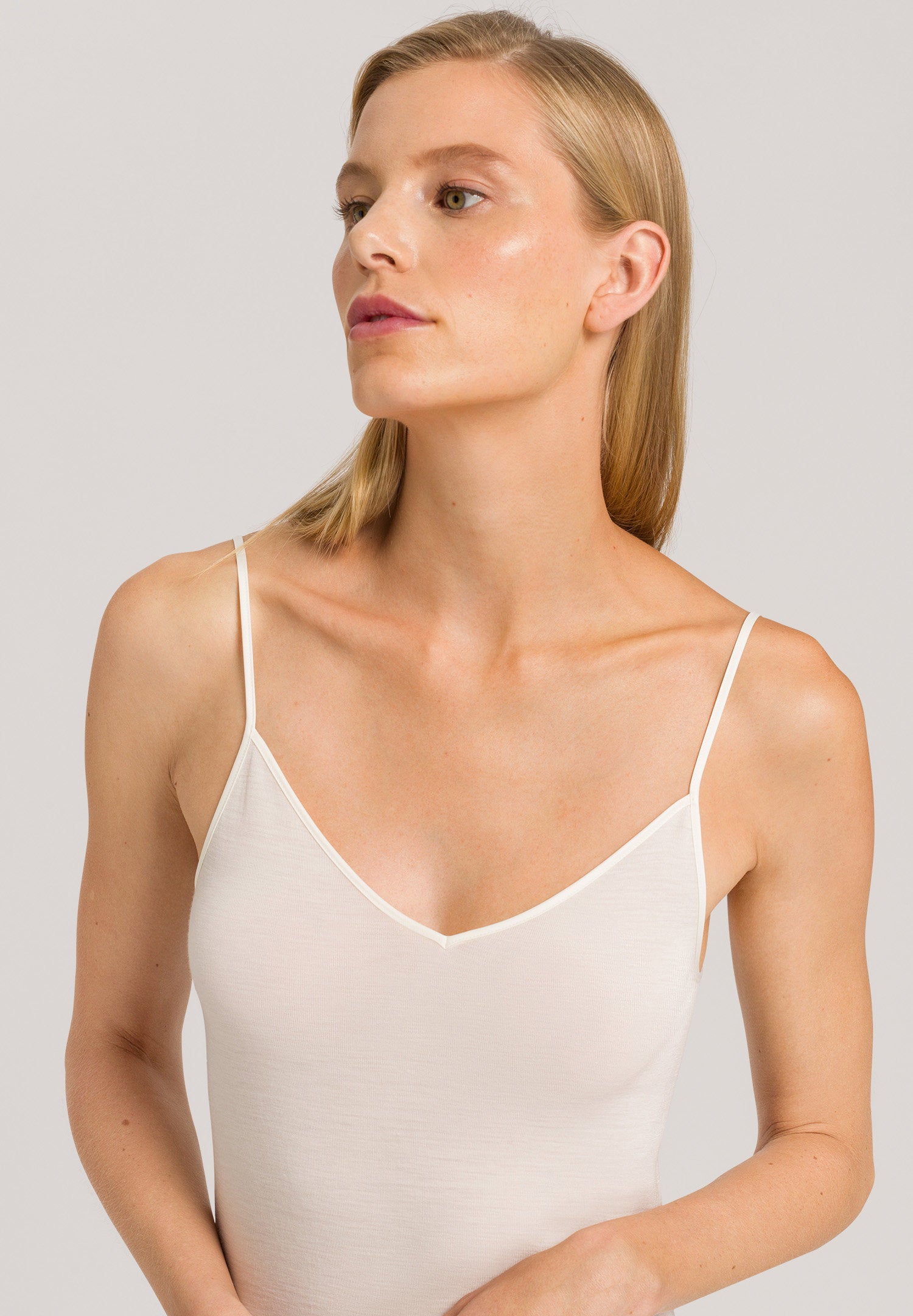 hanro-woolen-silk-spaghetti-top-damen-cygne-wolle-seide image 6