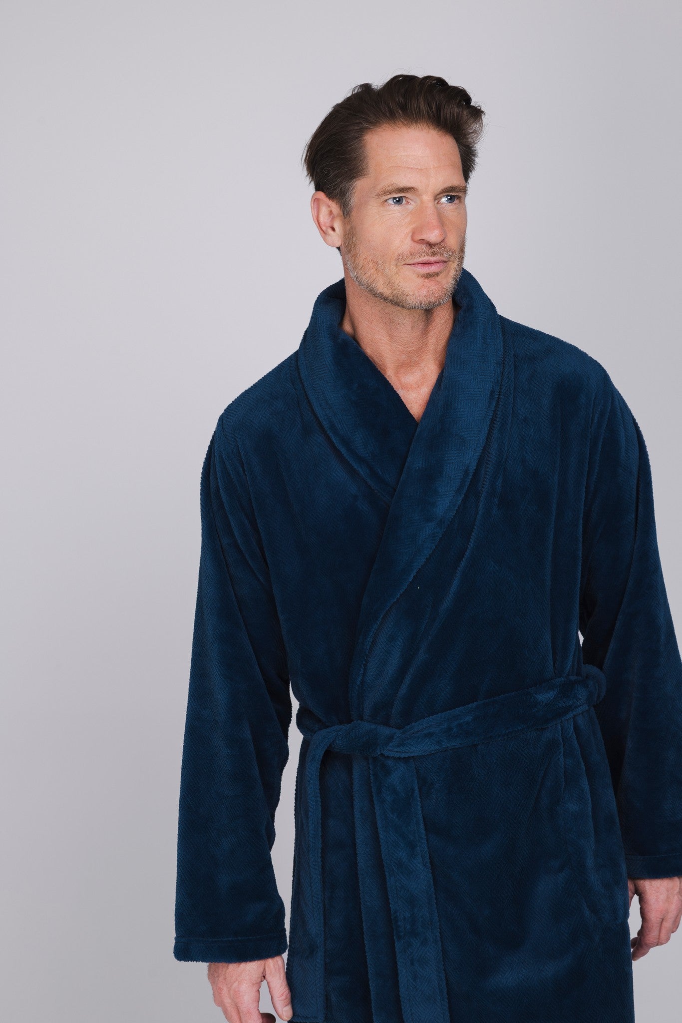 pastunette-blue-comfort-herren-bademantel-blau-fleece image 4