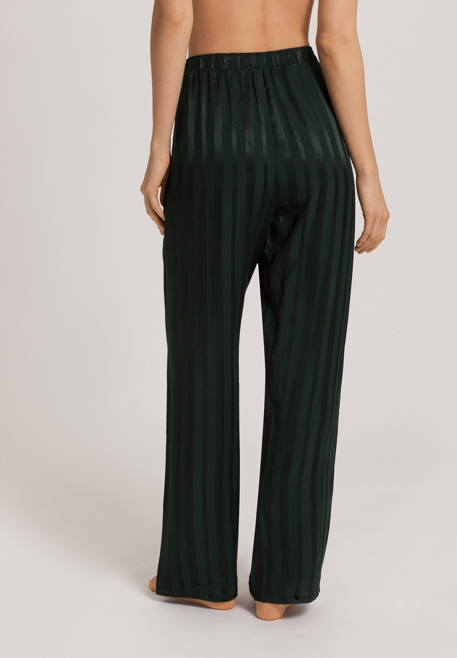 hanro-indra-pyjamahose-lang-dark-malachite-viskose-jacquard image 4