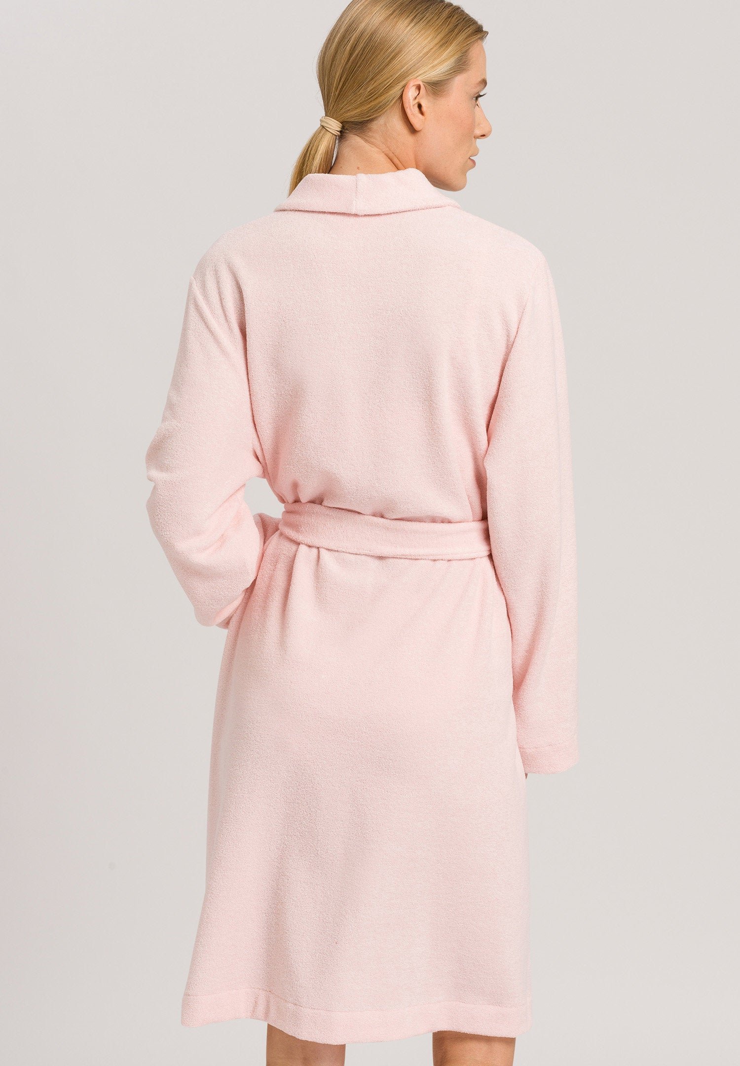hanro-selection-bademantel-100cm-tender-rose-damen image 4