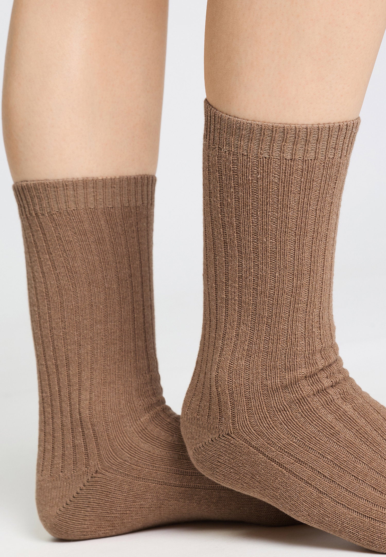 hanro-accessories-socken-canyon-brown-kaschmir-43-46 image 6