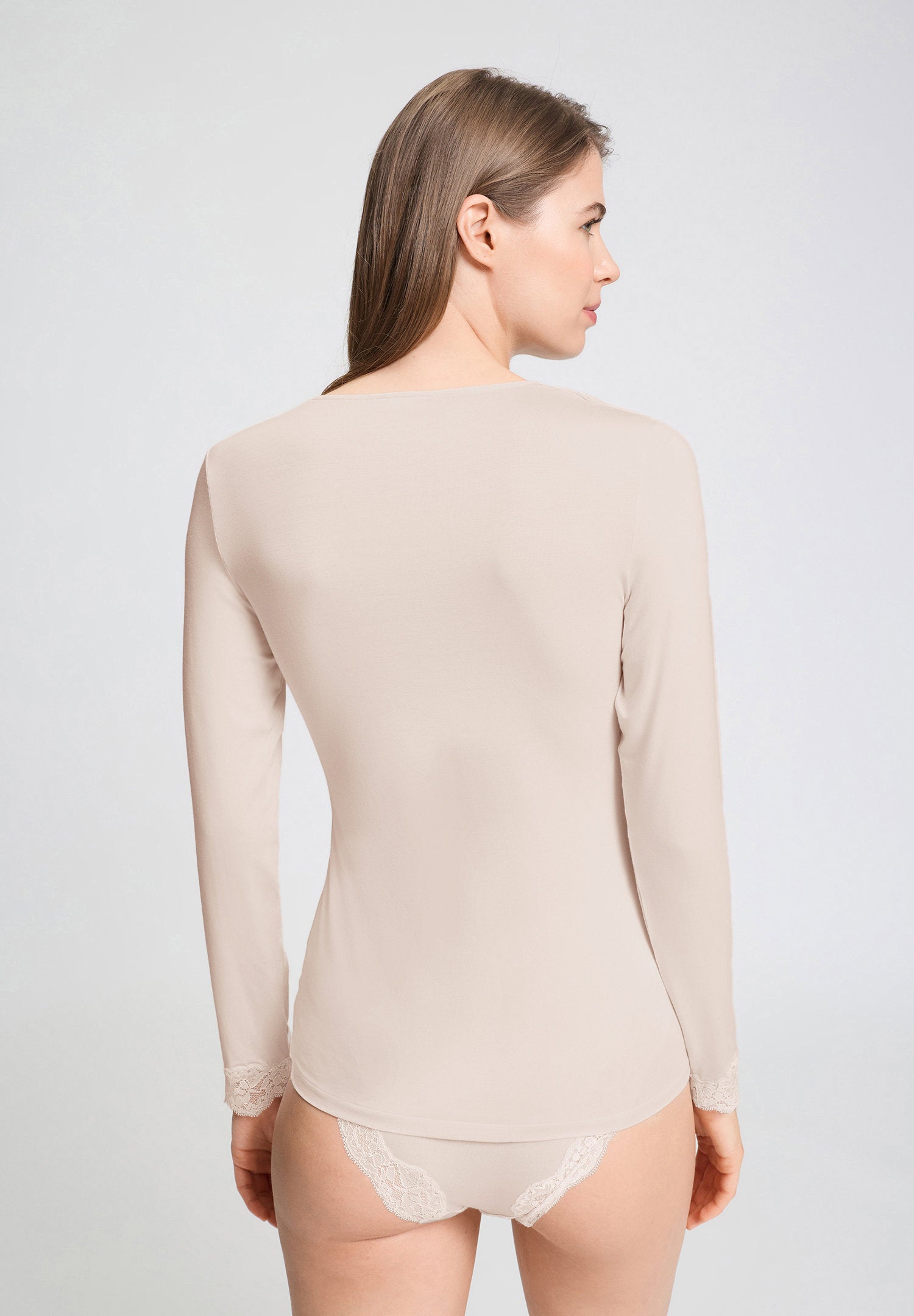 hanro-dana-071841-langarmshirt-moonlight-spitze-modal image 4