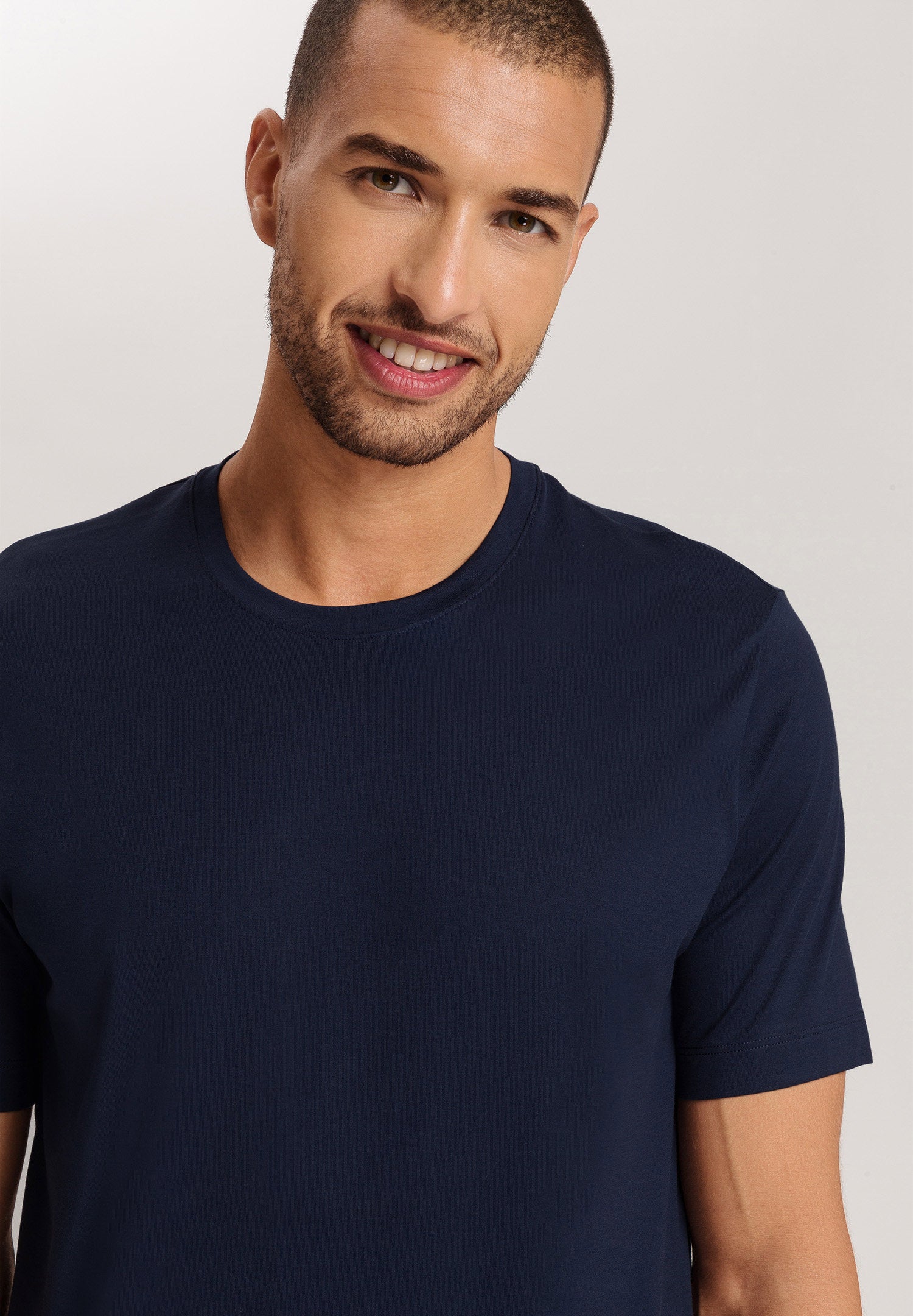 hanro-night-and-day-t-shirt-herren-deep-navy-kurzarm-baumwolle image 6