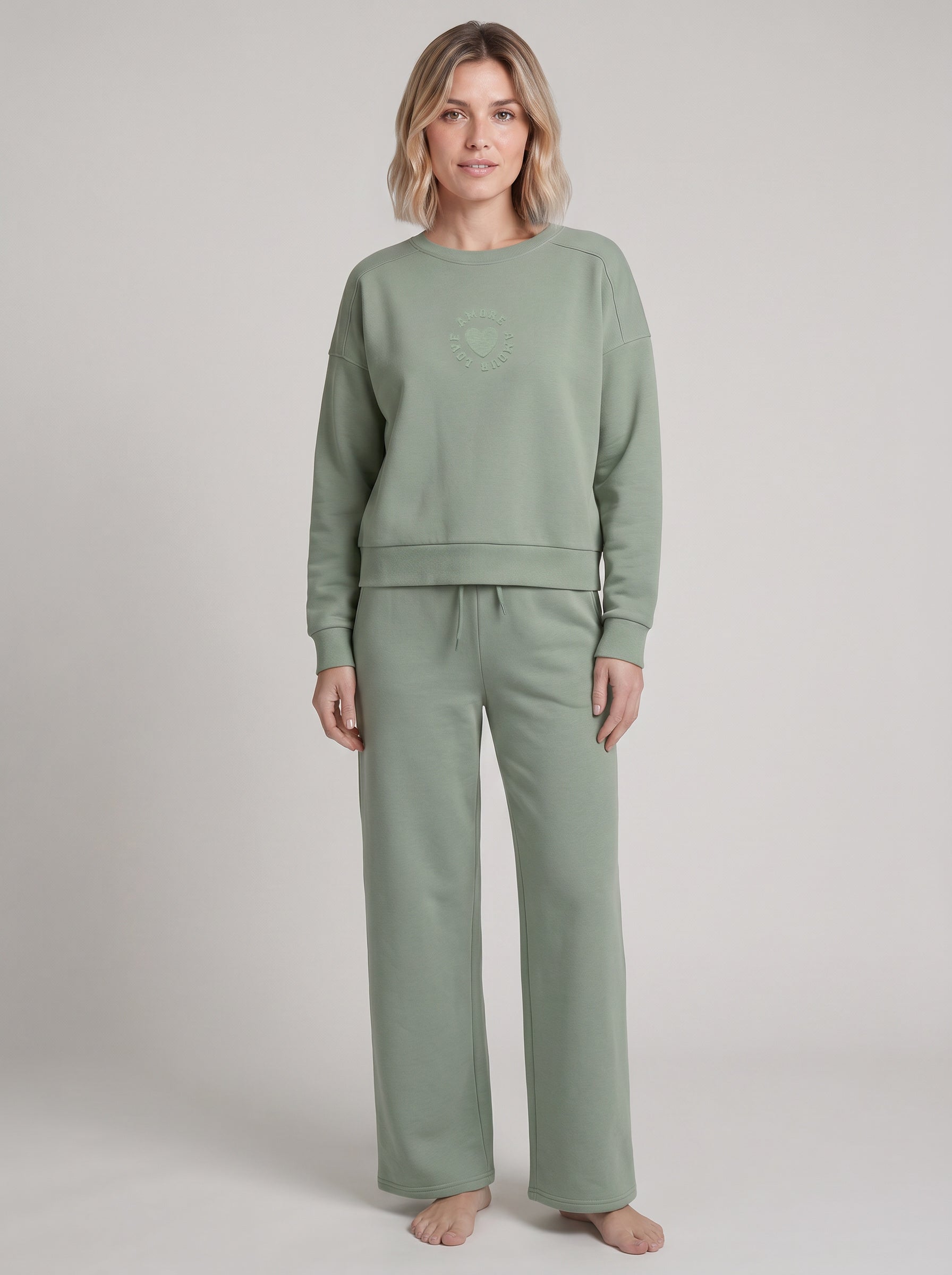 r-sch-be-happy-sweatshirt-langarm-gr-n-modal-frontlogo image 4