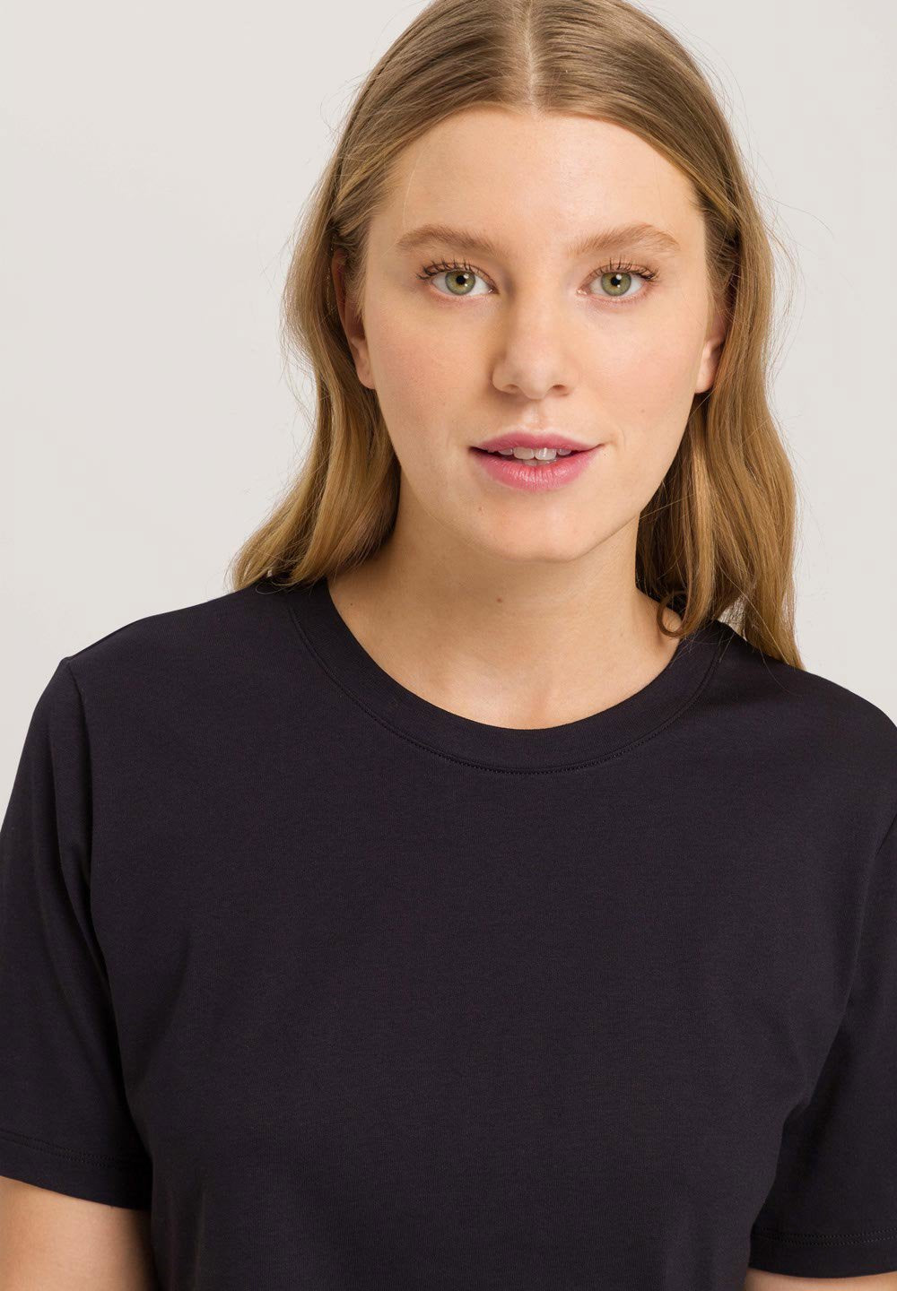 hanro-natural-shirt-t-shirt-schwarz-bio-baumwolle image 6
