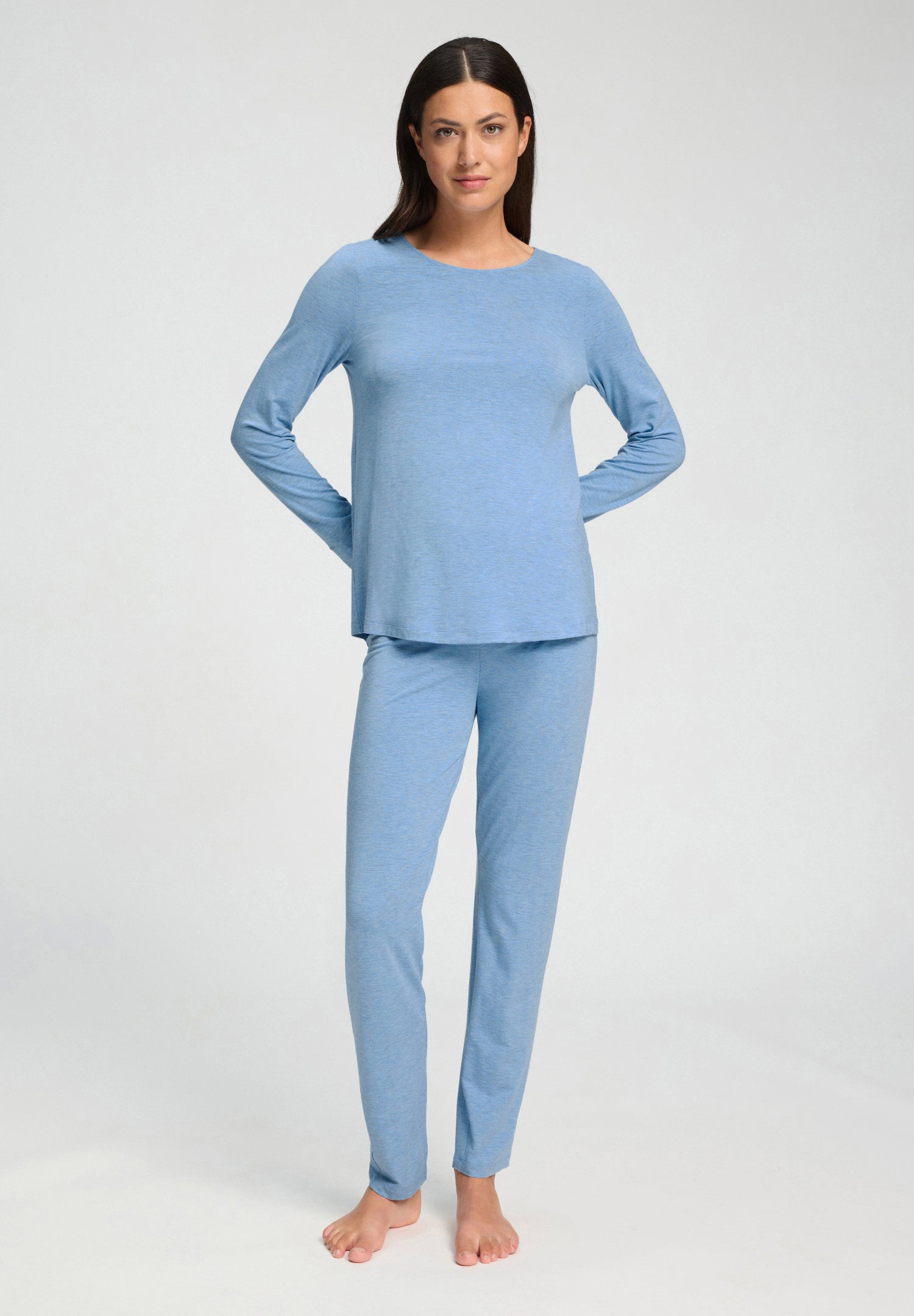 hanro-natural-elegance-langarm-pyjama-bluebird-melange image 2