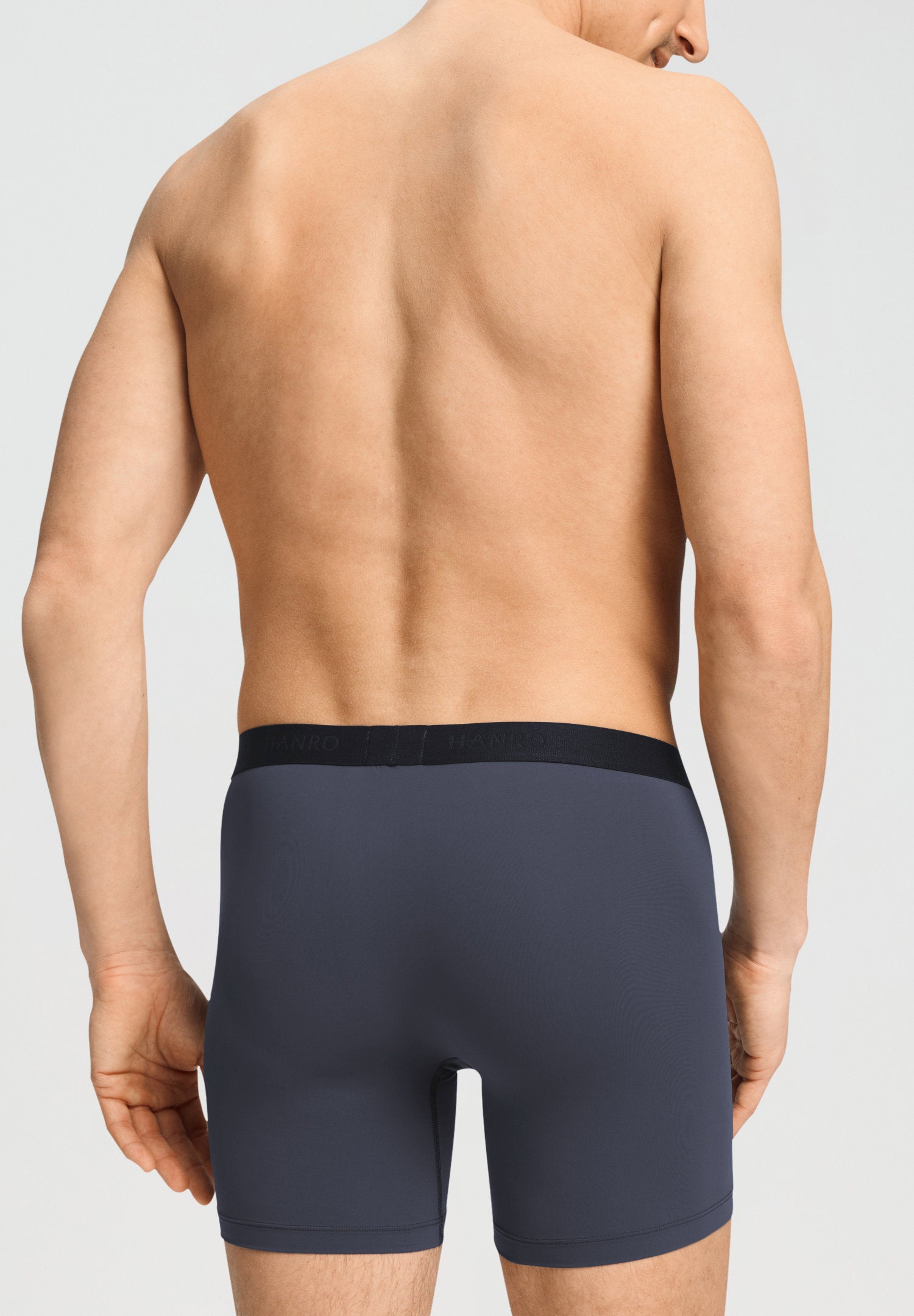 hanro-micro-touch-shorts-microfaser-stormy-gray image 4