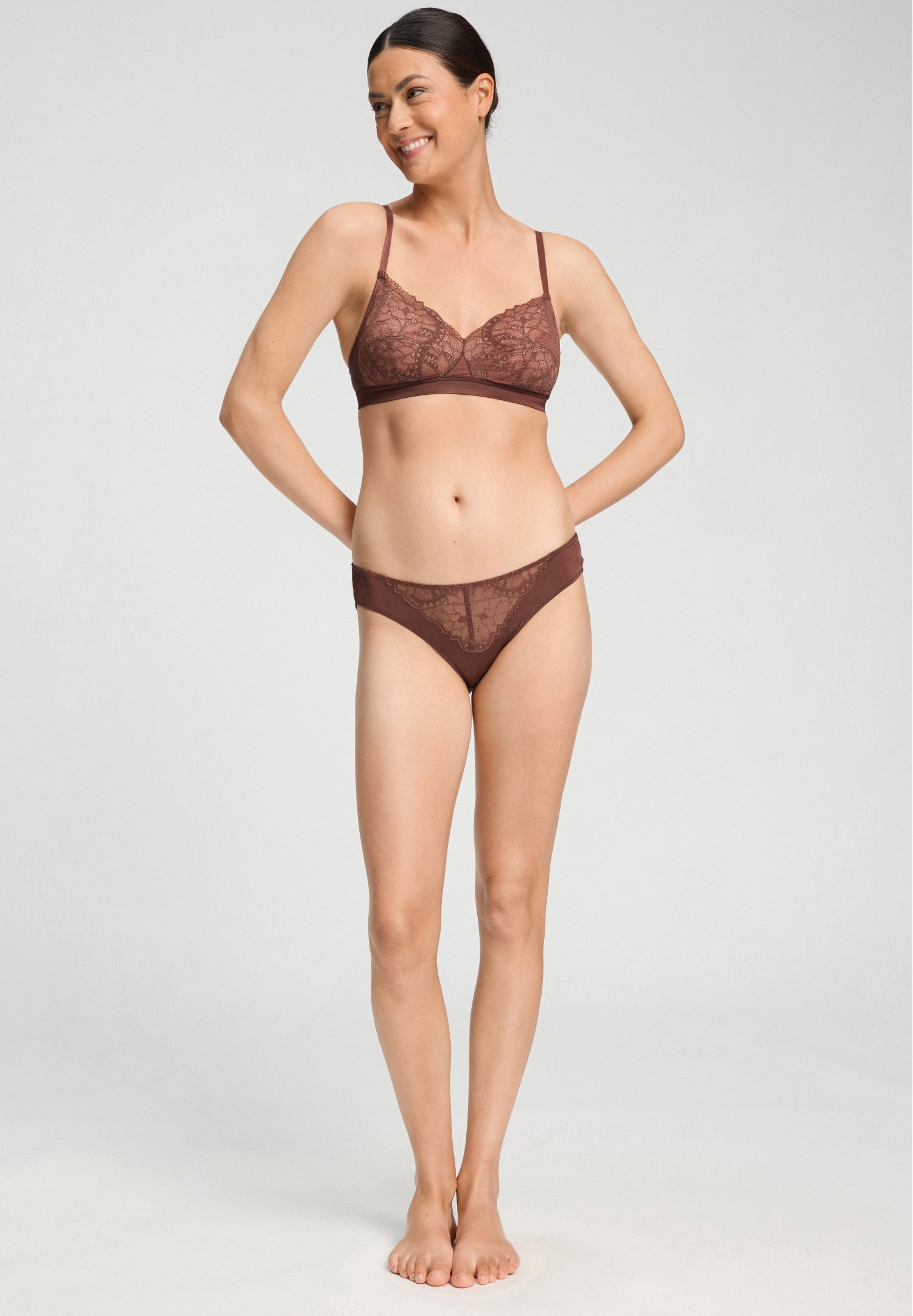 hanro-azelia-mini-briefs-slip-damen-cinnamon-spitze image 5