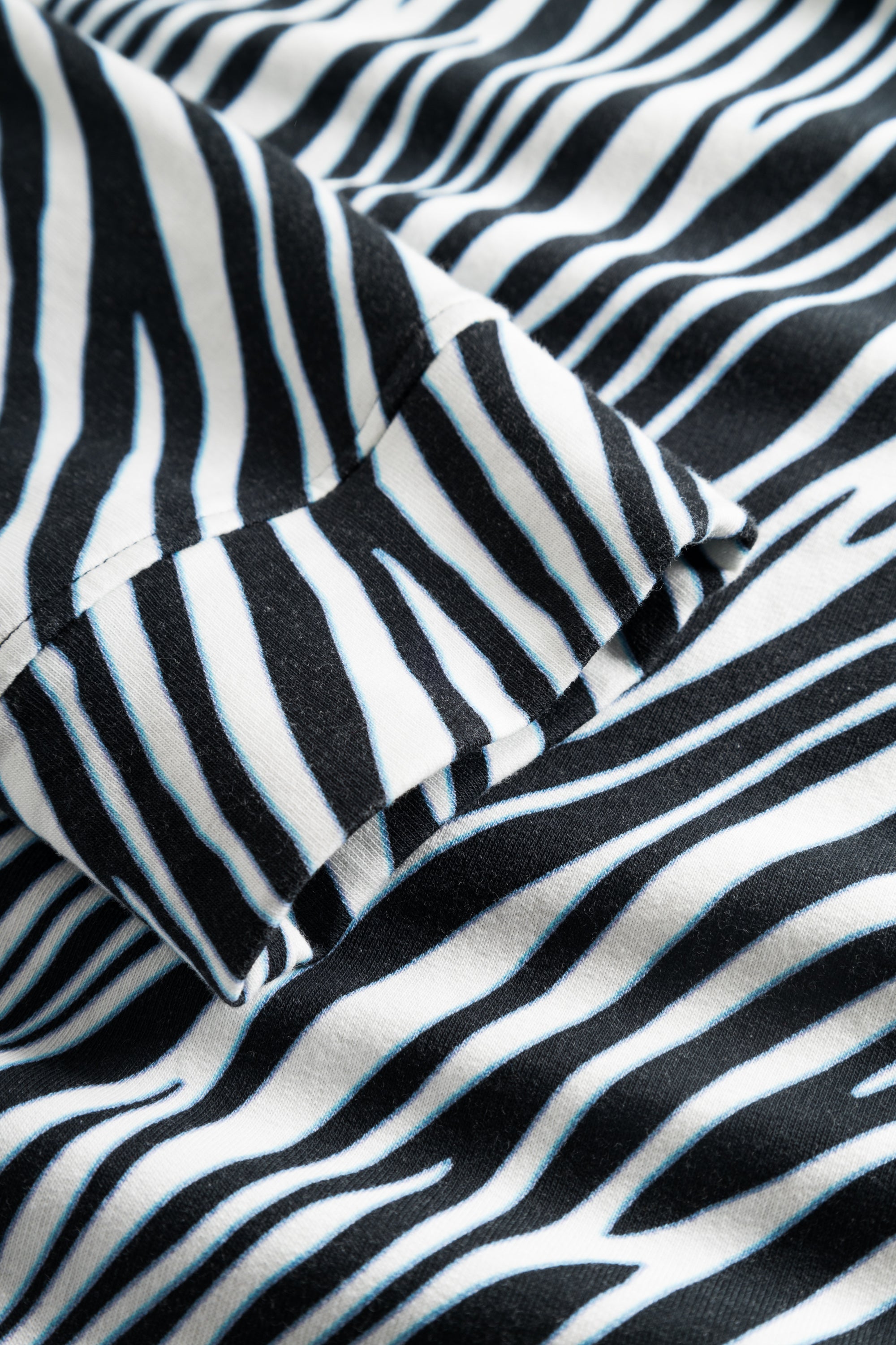 r-sch-be-happy-sweatshirt-langarm-damen-schwarz-zebra image 7
