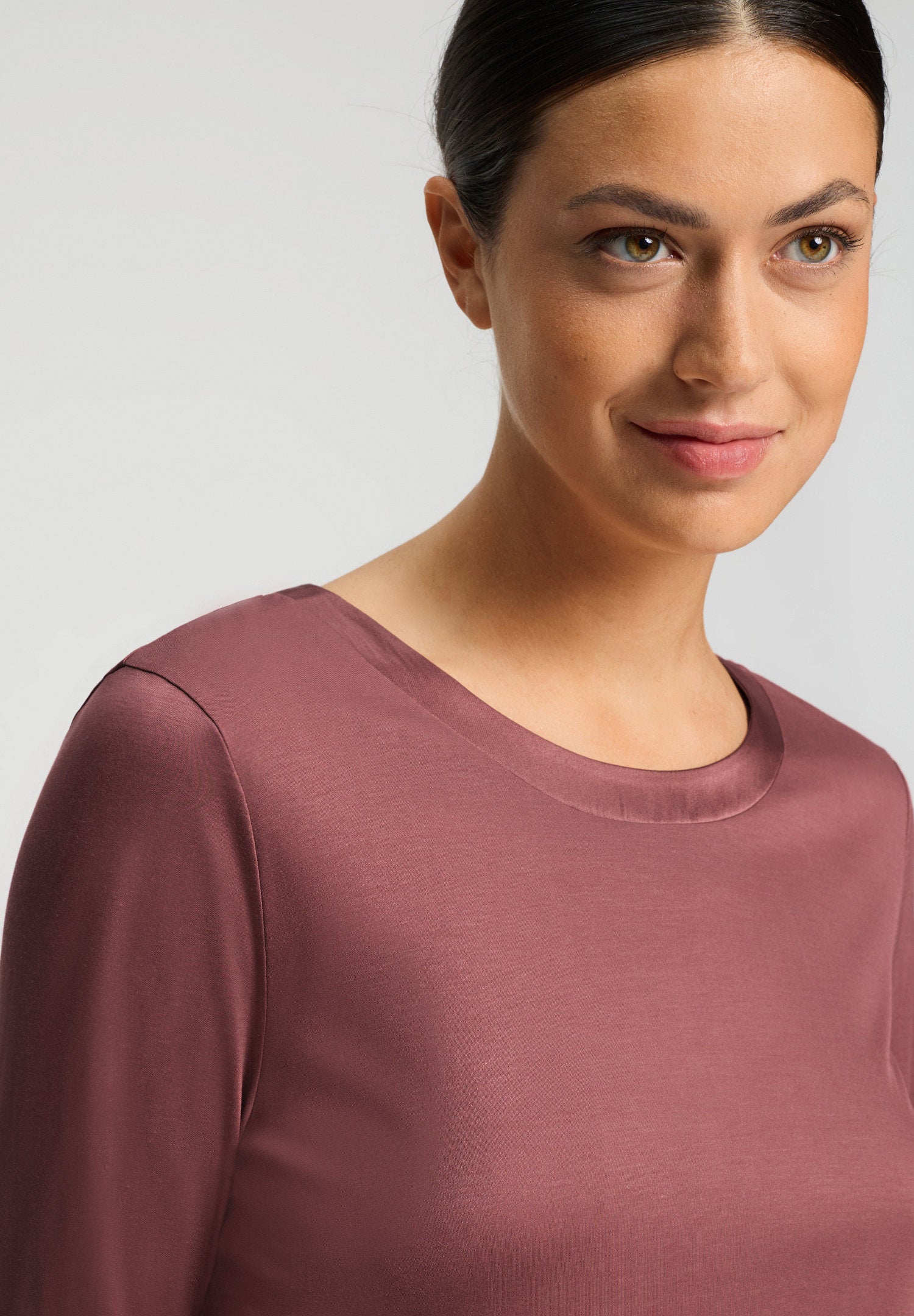 hanro-grand-central-l-slv-shirt-langarmshirt-apple-butter-seide image 6