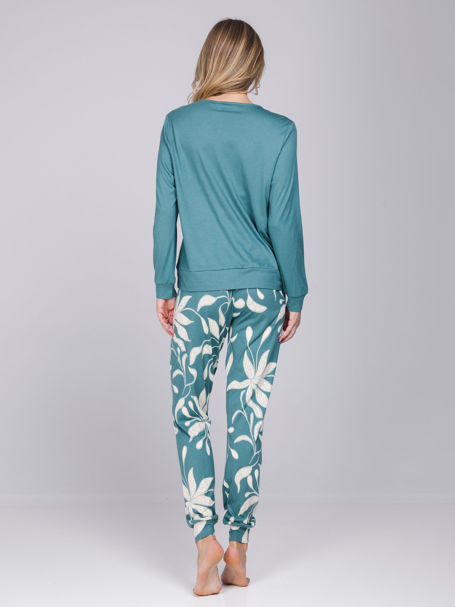 pastunette-nordic-leaf-pyjama-gr-n-baumwolle-modal image 4