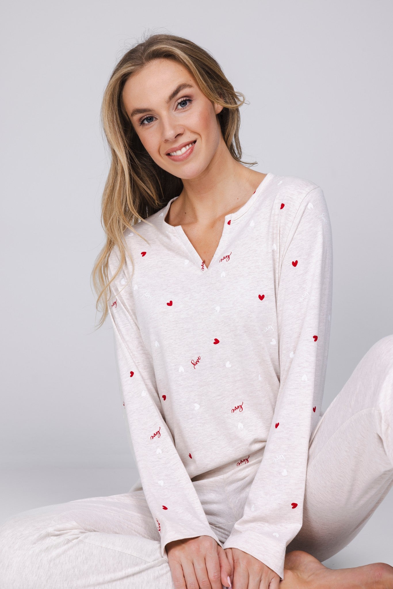 myrebelle-endless-love-pyjama-herzprint-beige-bio-baumwolle image 6
