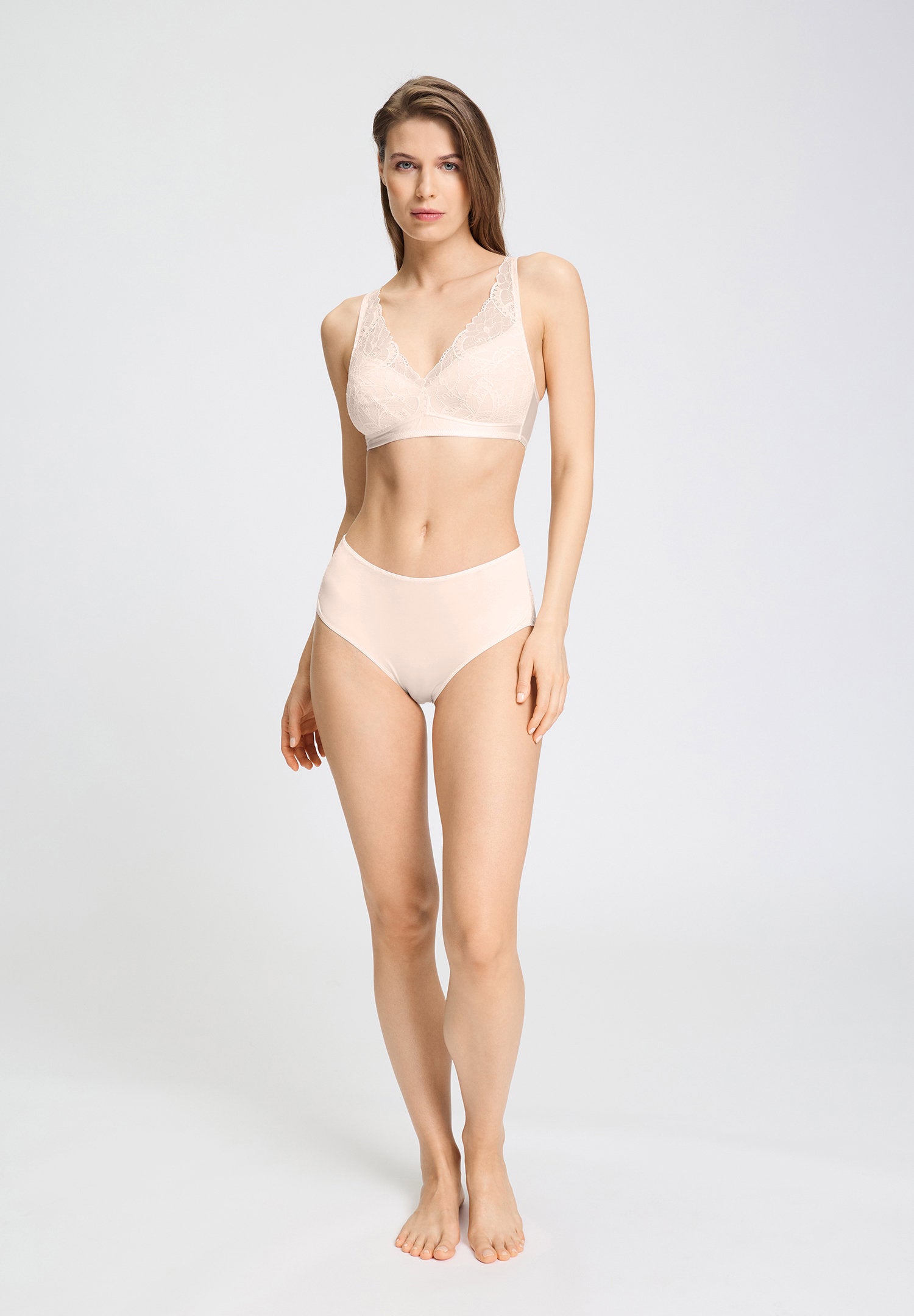 hanro-azelia-soft-bh-creamy-glass-spitze-b-gellos-gepolstert image 5