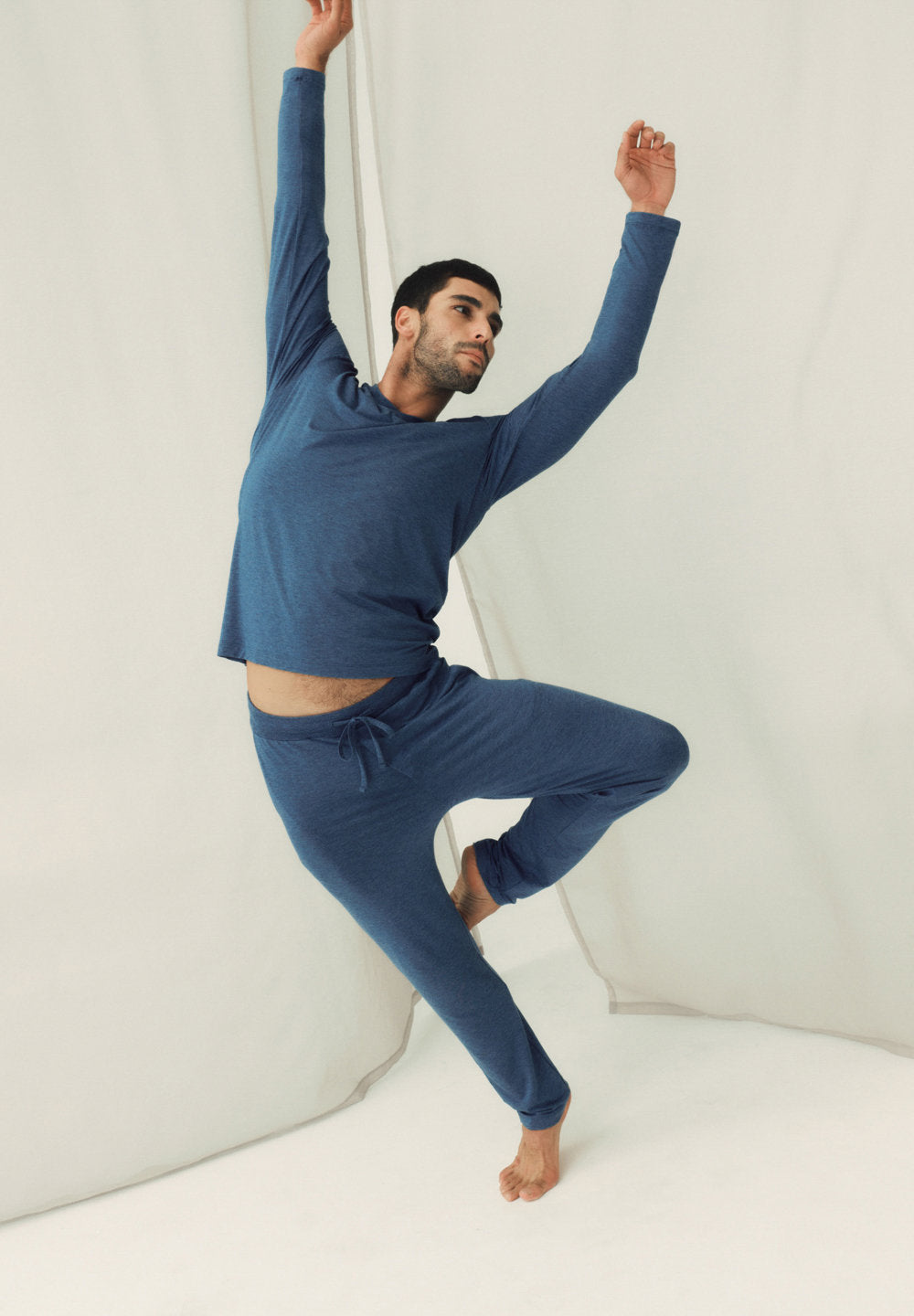 hanro-casuals-lange-lounge-hose-viskose-tanzanite-melange image 7