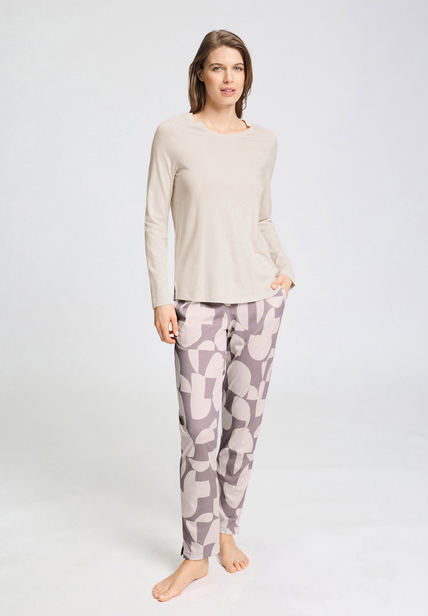 hanro-sleep-lounge-langarmshirt-modal-moonlight image 5