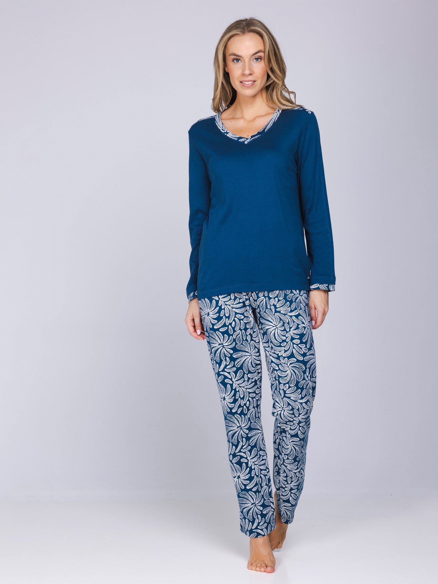 pastunette-nordic-bloom-pyjama-blau-100-baumwolle image 3