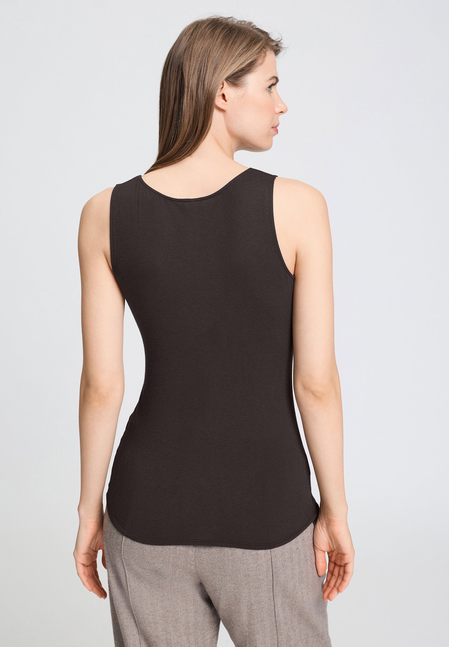 hanro-ultralight-tank-top-wolle-dark-mocha-merinowolle image 4