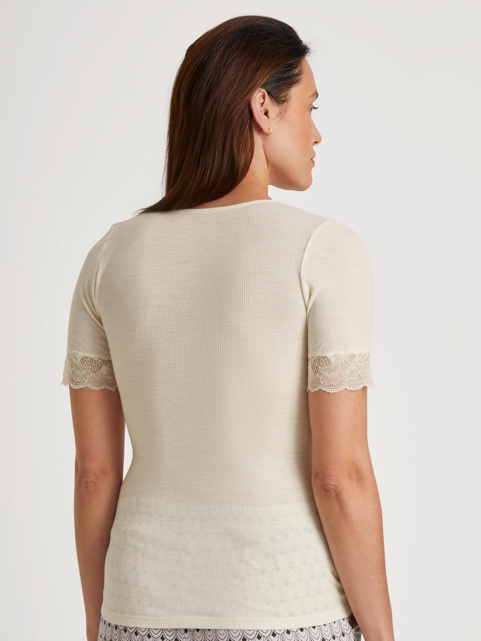 calida-silky-wool-glam-t-shirt-kurzarm-cream-48-50 image 4