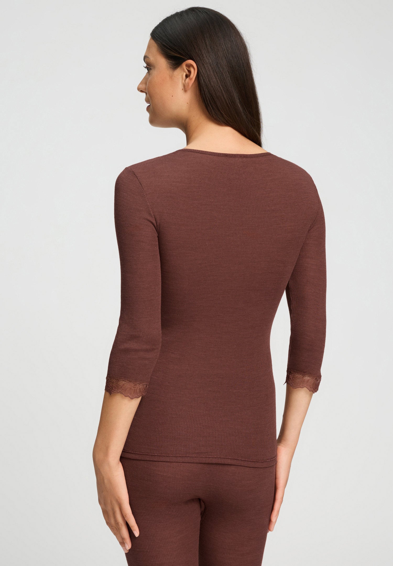 hanro-woolen-lace-shirt-3-4-arm-cinnamon-wolle-seide image 4