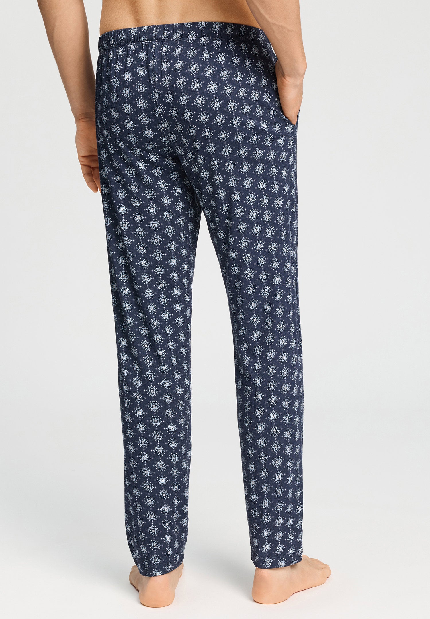 hanro-night-and-day-pyjamahose-tencel-celestial-night image 4
