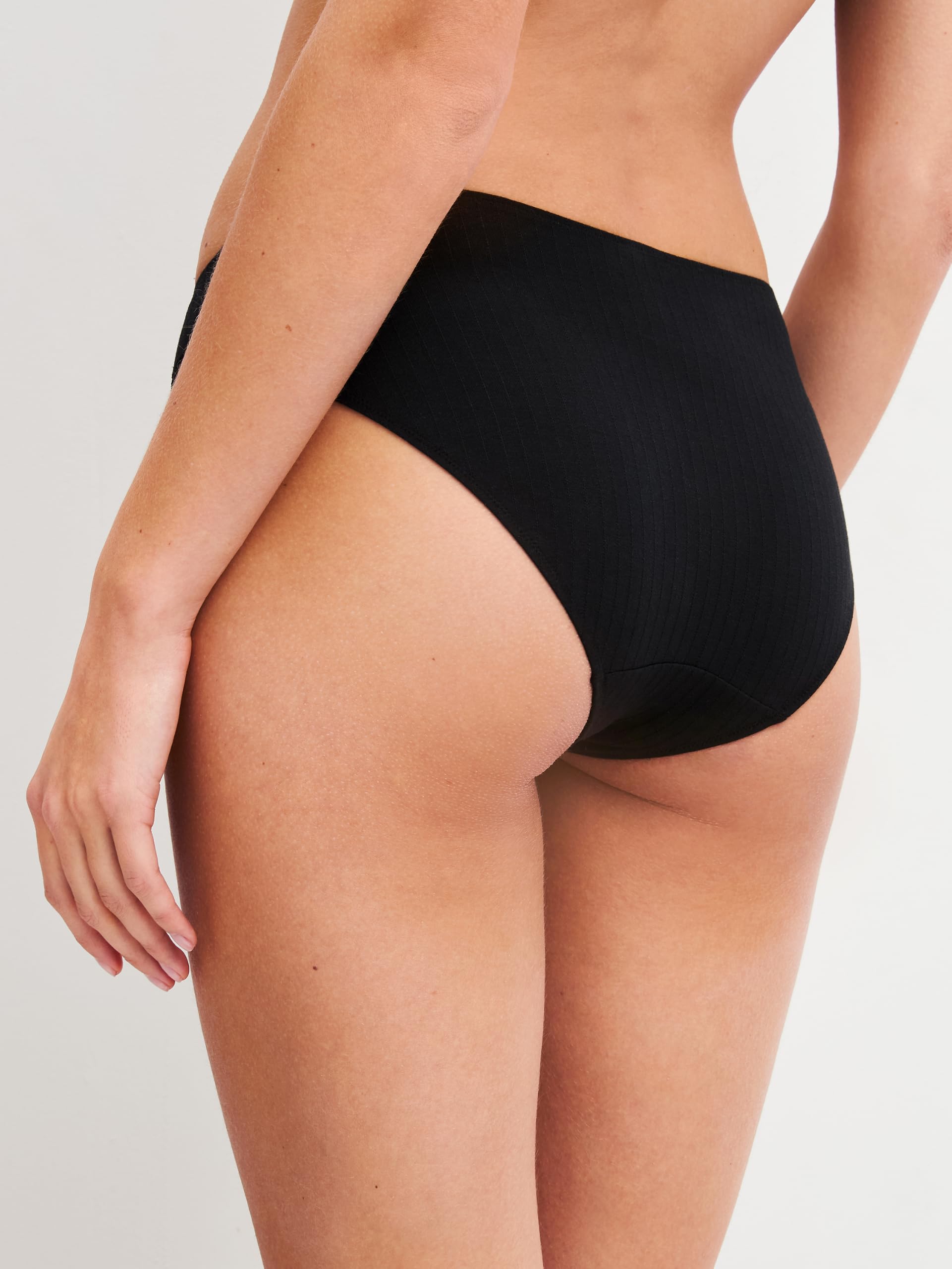 calida-etude-toujours-slip-damen-ajours-spitze-schwarz image 5