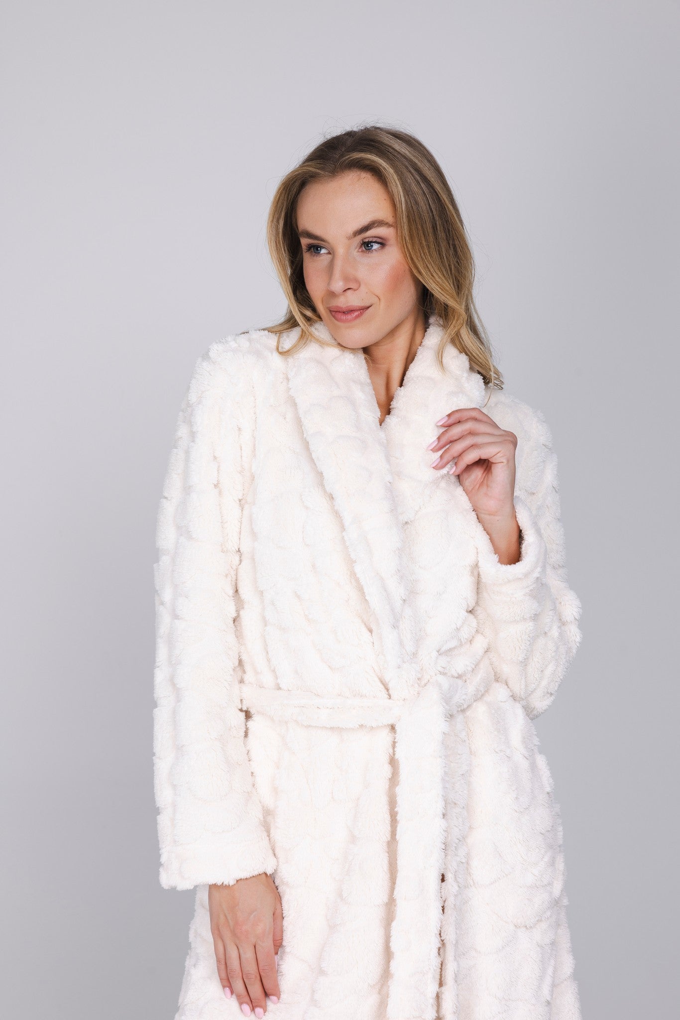pastunette-myrebelle-endless-love-morgenmantel-wei-fleece image 6