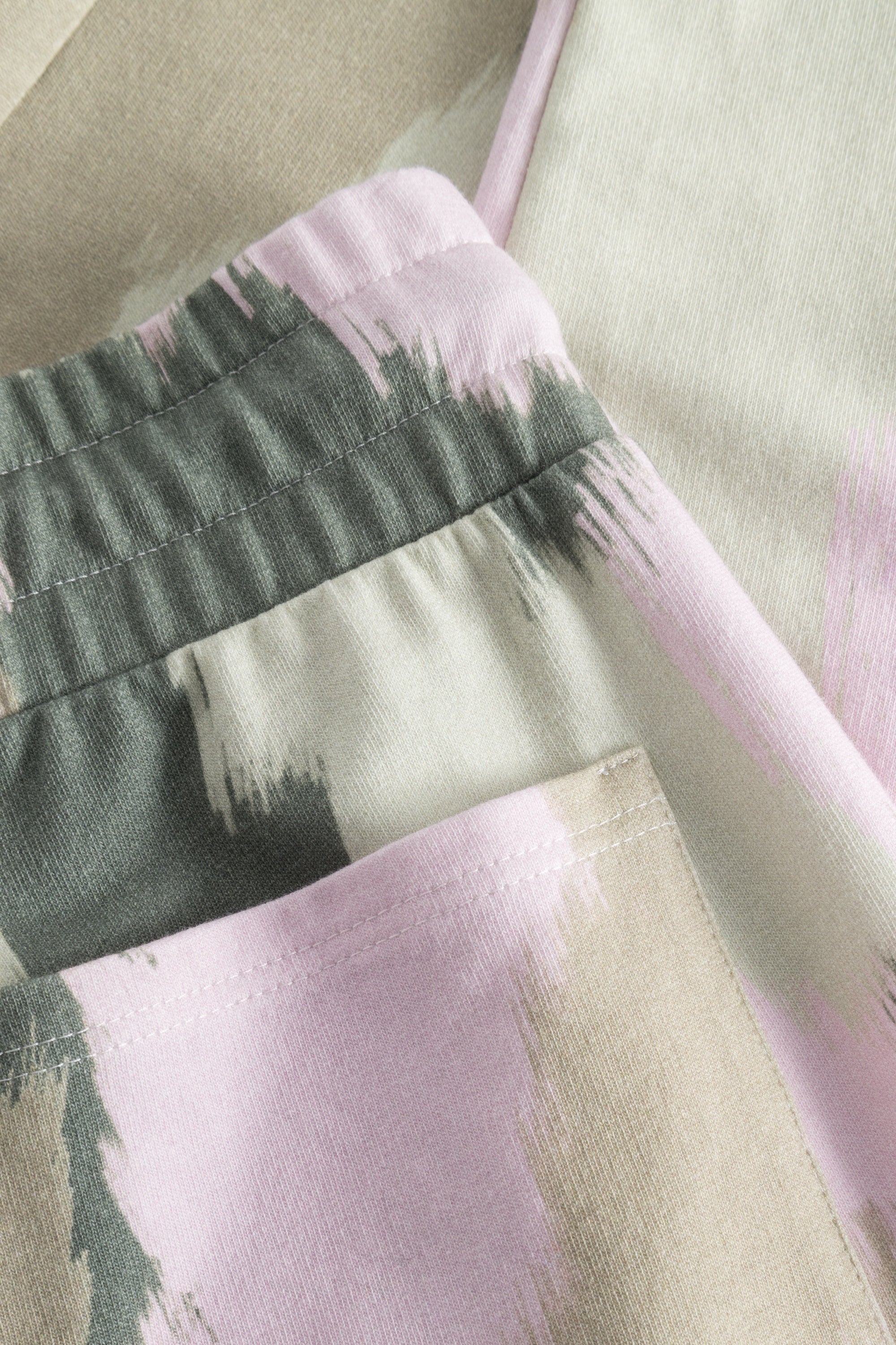 r-sch-be-happy-hose-lang-gr-n-camouflage-sweat image 7