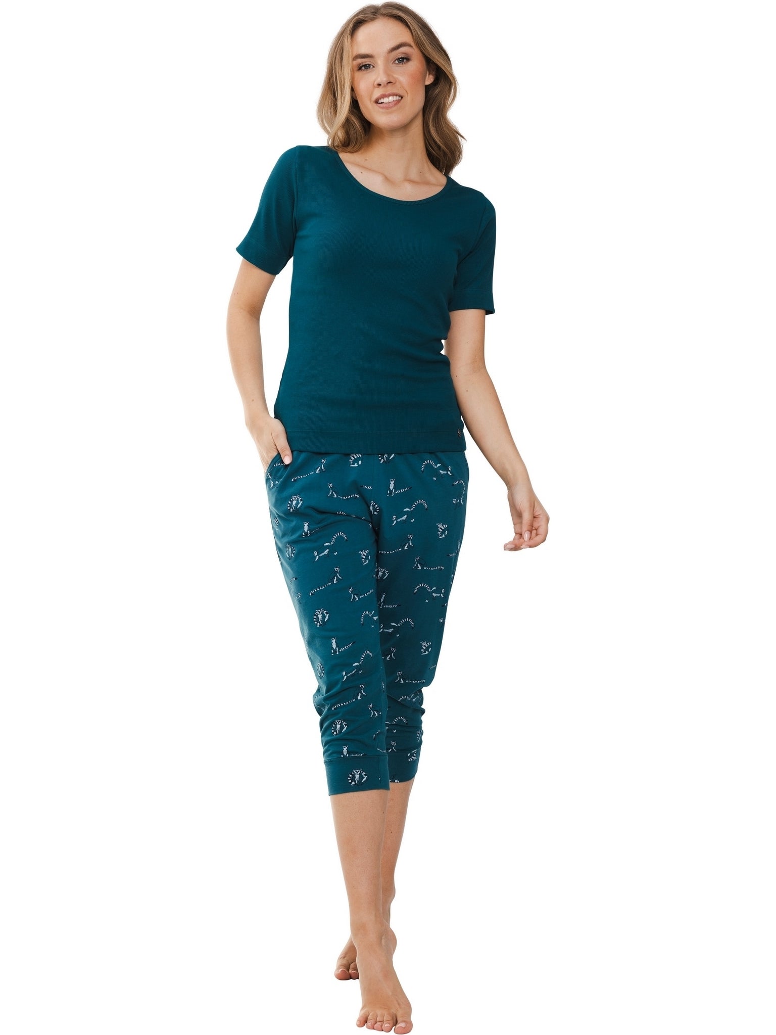rebelle-maki-pyjama-t-rkis-mit-caprihose-bio-baumwolle image 2