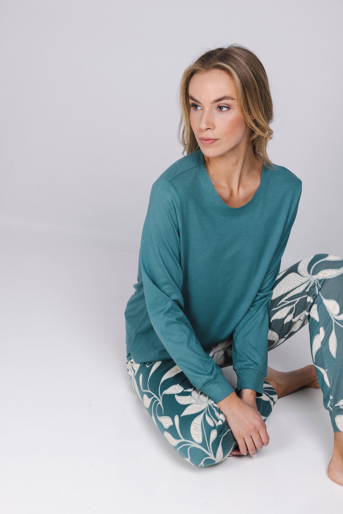 pastunette-nordic-leaf-pyjama-gr-n-baumwolle-modal image 5