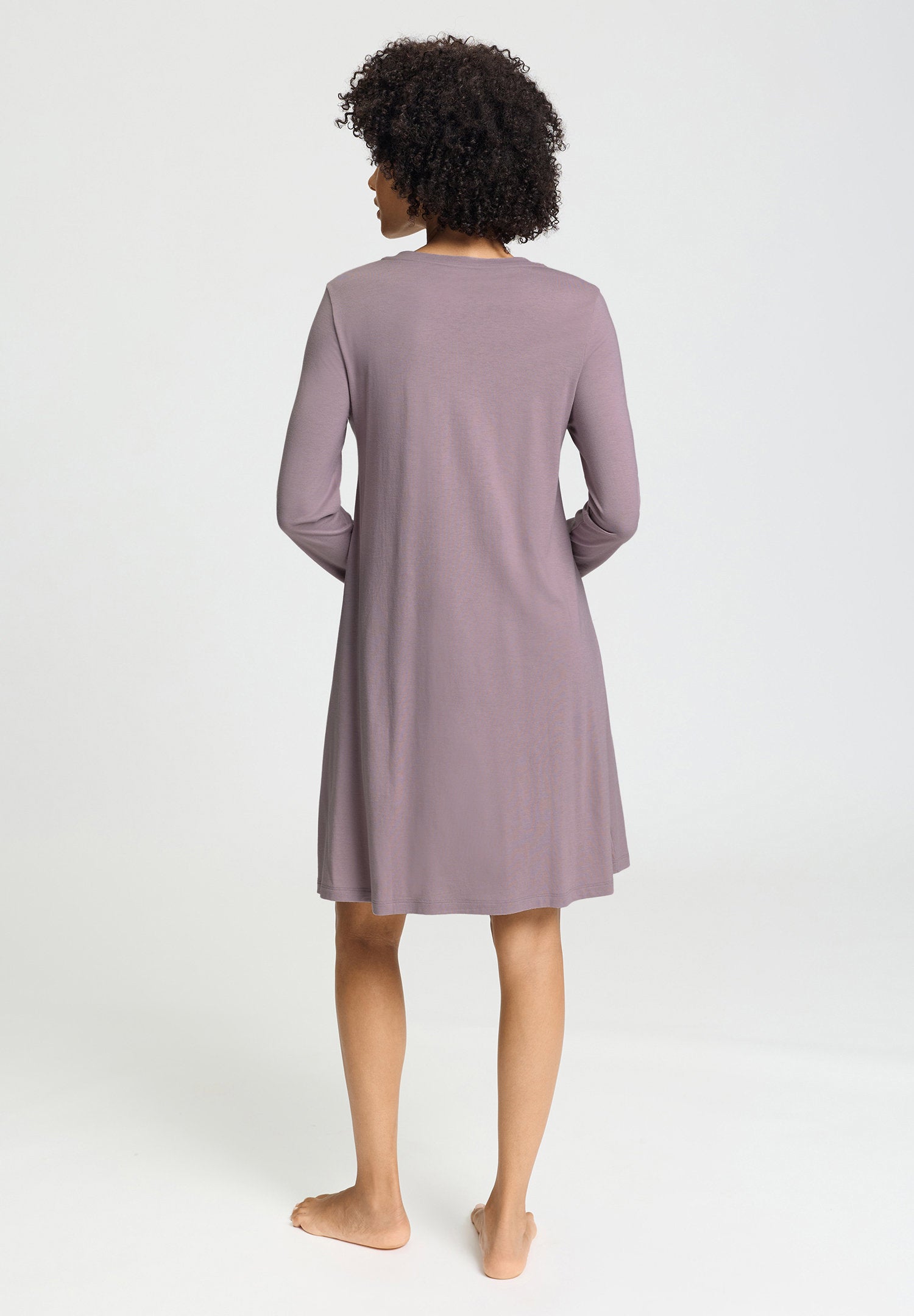 hanro-sleep-lounge-nachthemd-074847-damen-stormy-rose-modal image 4