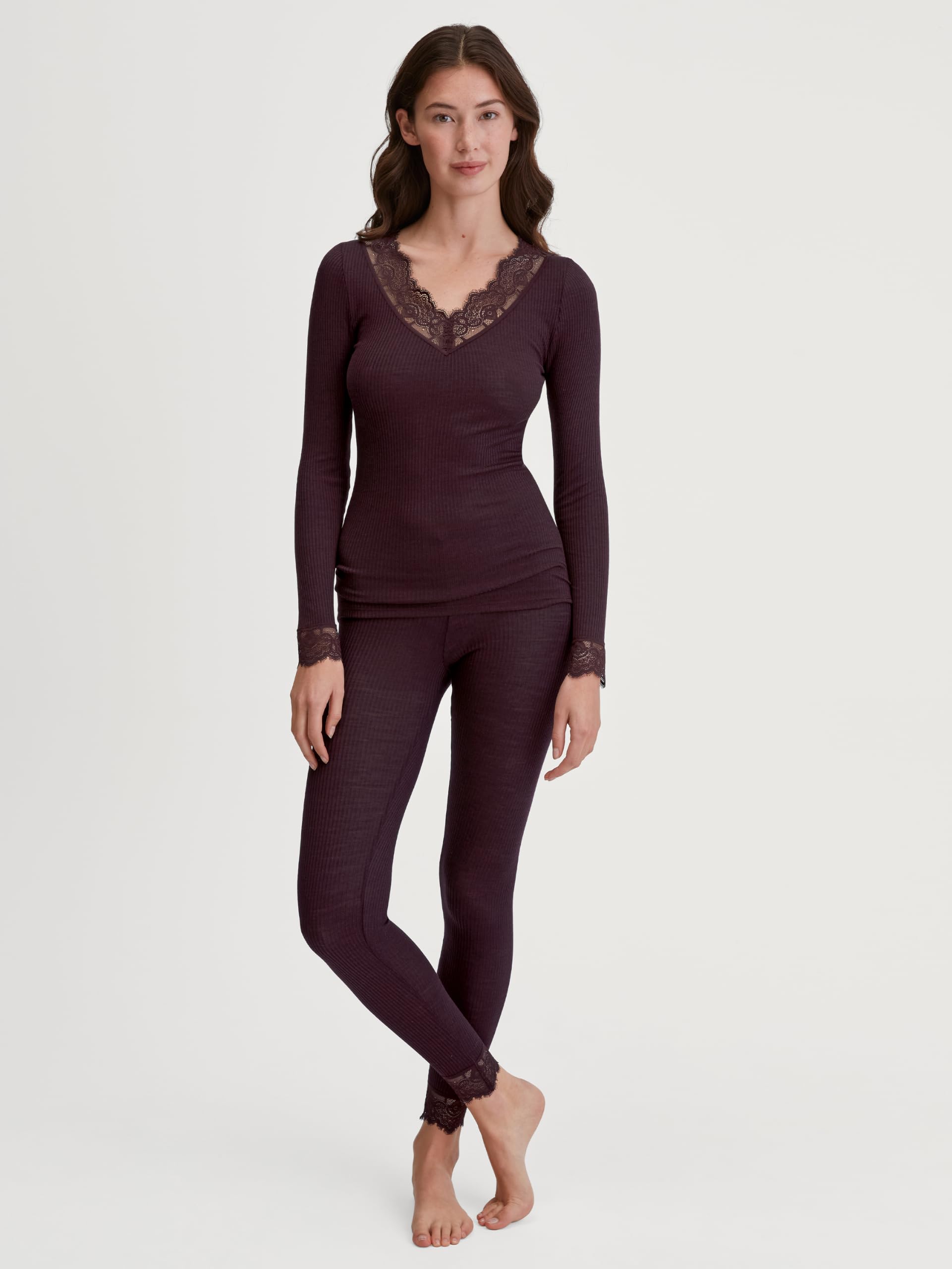 calida-wool-silk-silky-wool-joy-leggings-black-cherry-wolle image 4