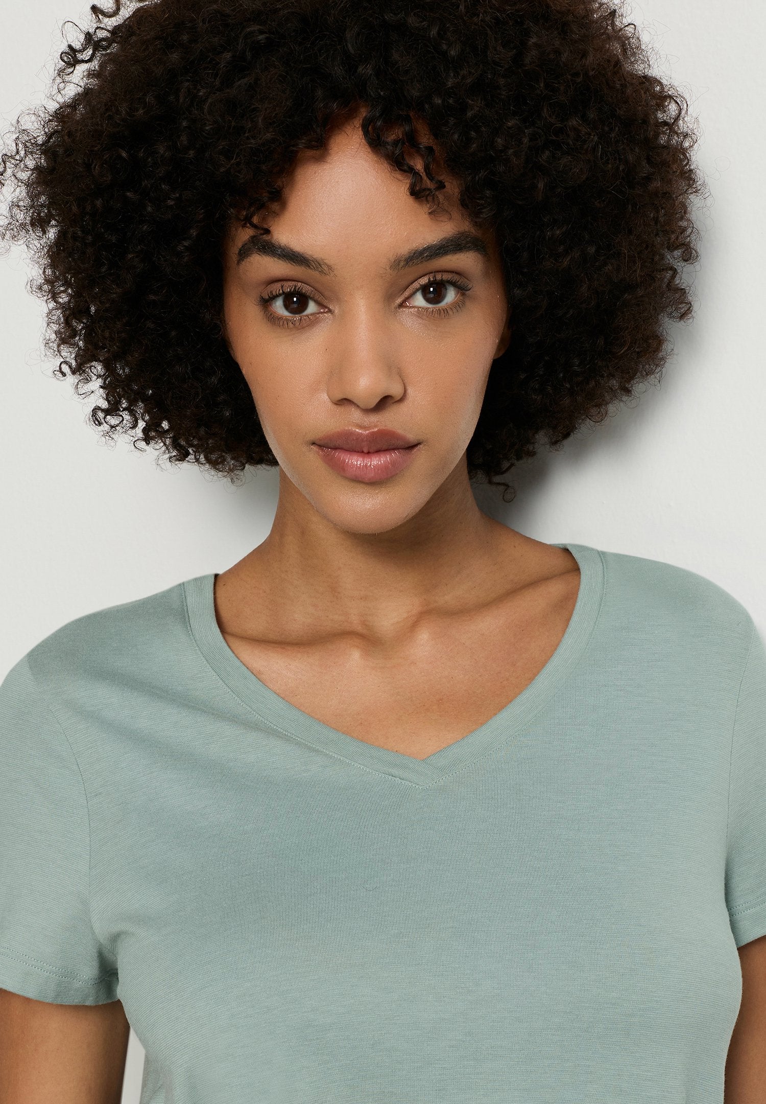 hanro-sleep-lounge-shirt-t-shirt-seafoam-tencel image 6
